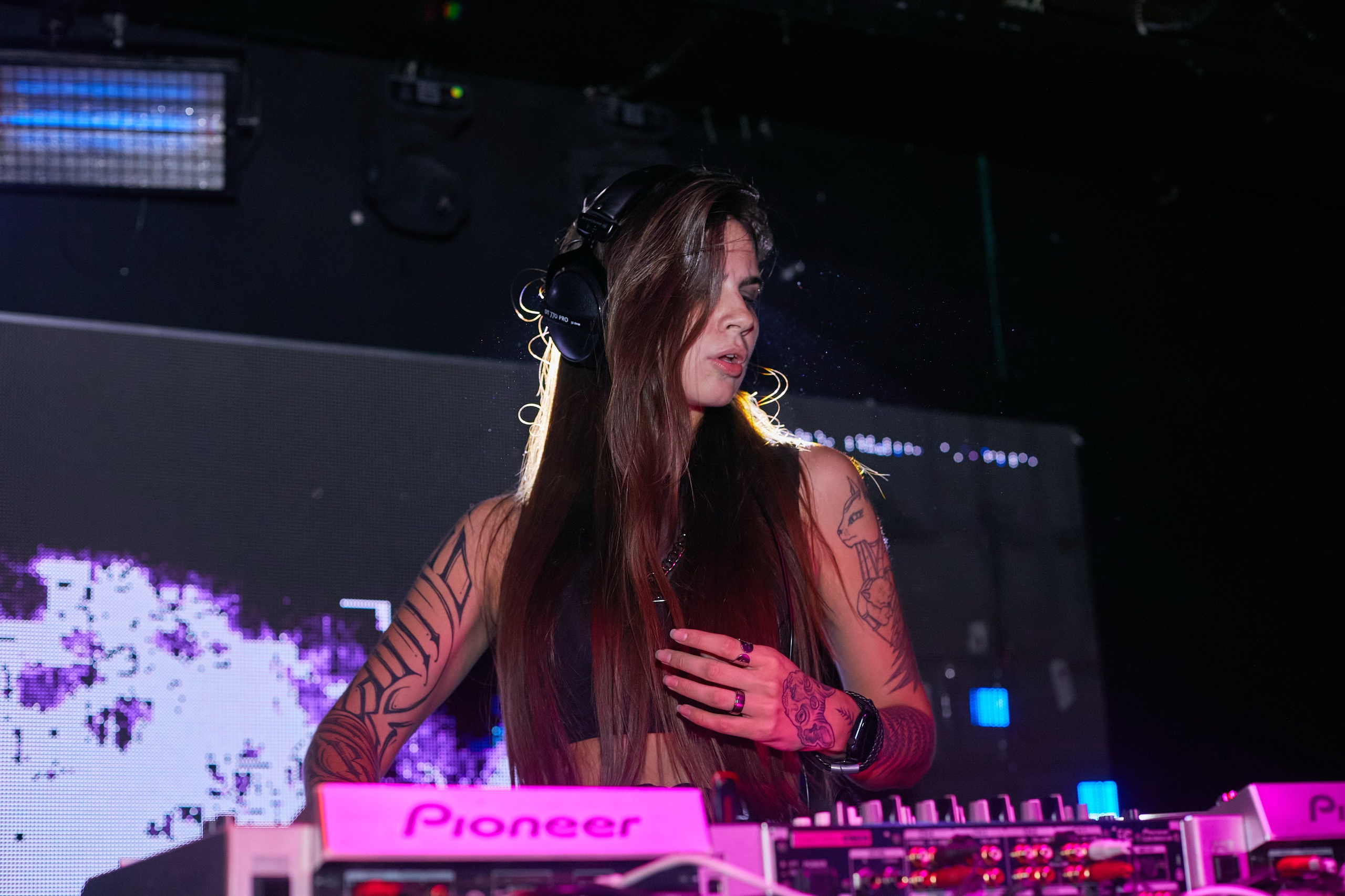 «Тяжелые четверги» 19/10/23. Свадебный и креативный фотограф в ЮФО и МСК