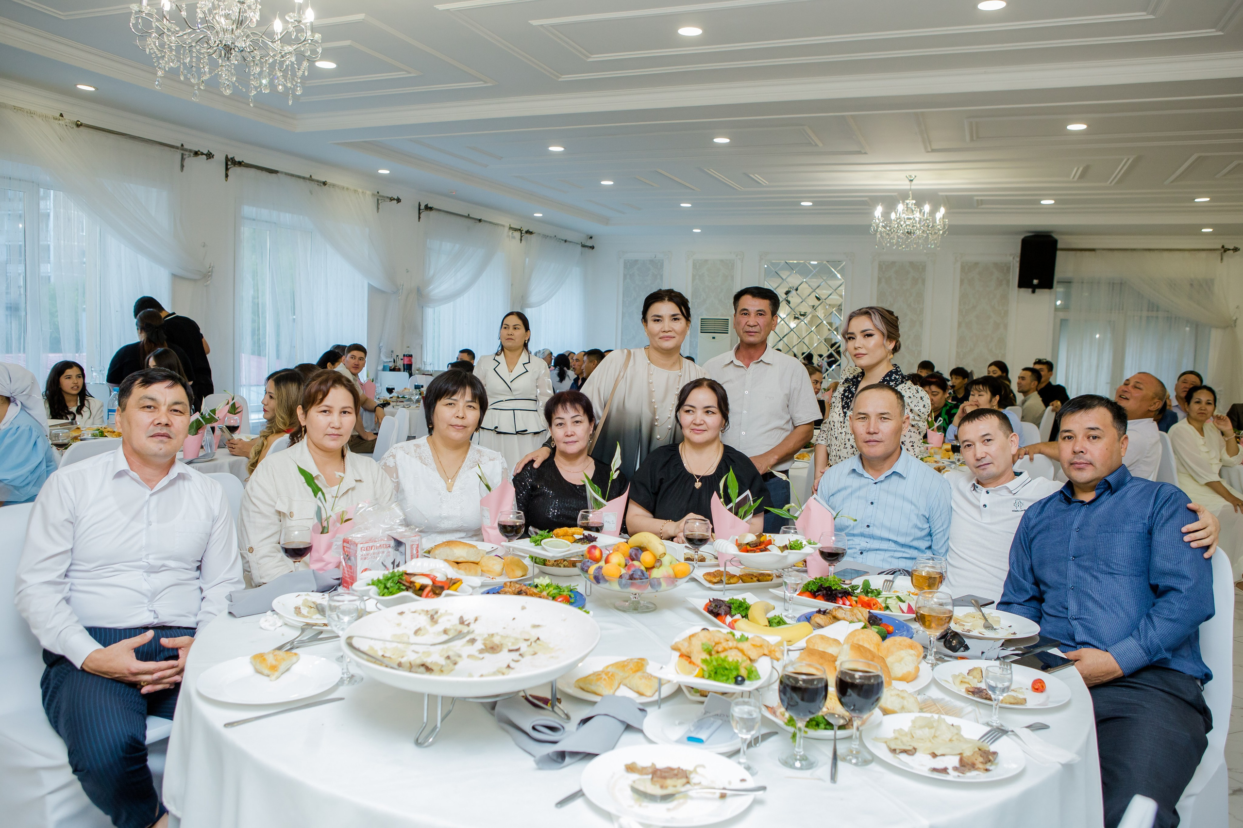 QYZ UZATU ZHADYRA. Свадебный и репортажный фотограф в Астане T.Yertay «Nomad media»