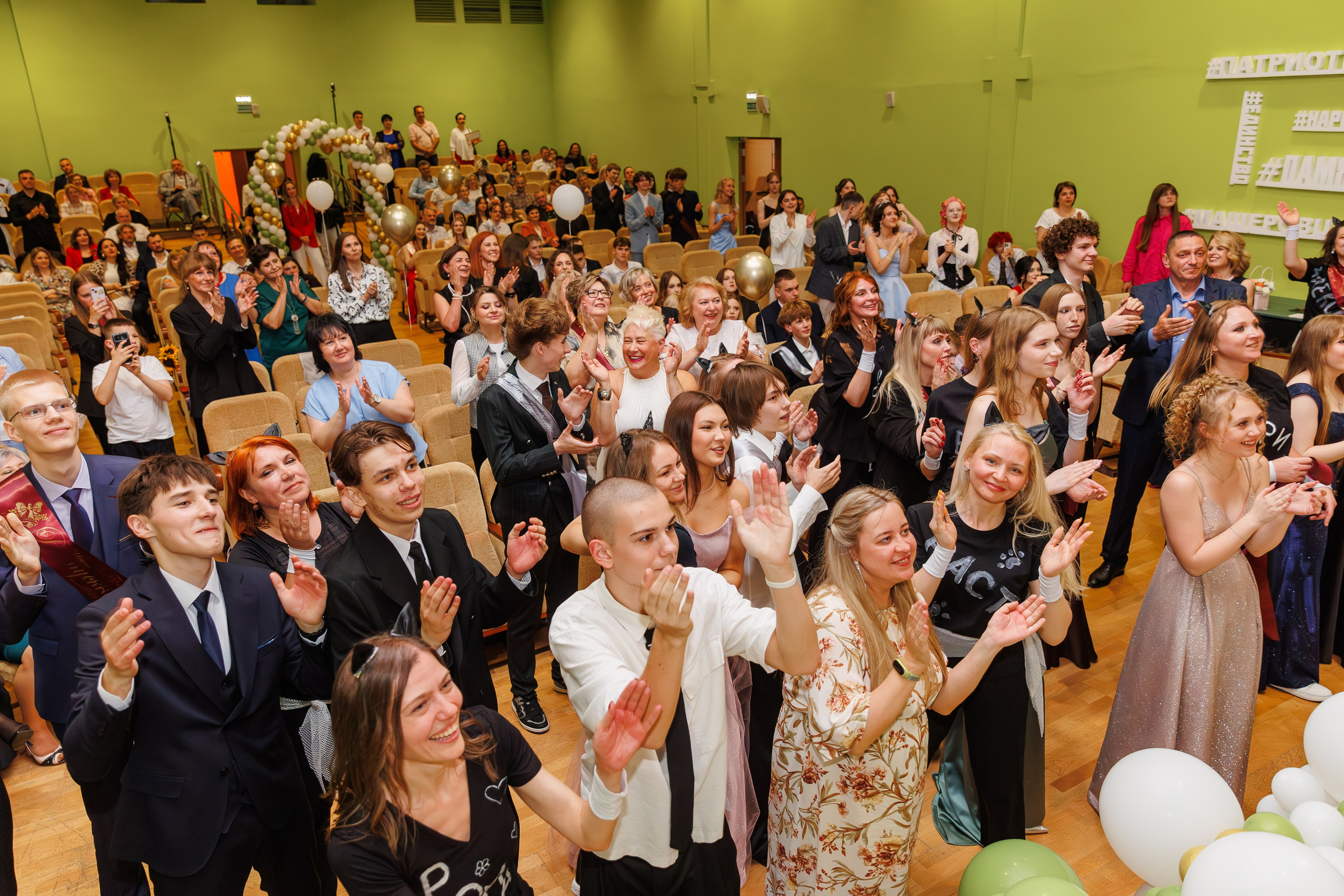 Выпускной 2025. Репортажный фотограф Минск ❘ Костецкий Илья ❘ Беларусь