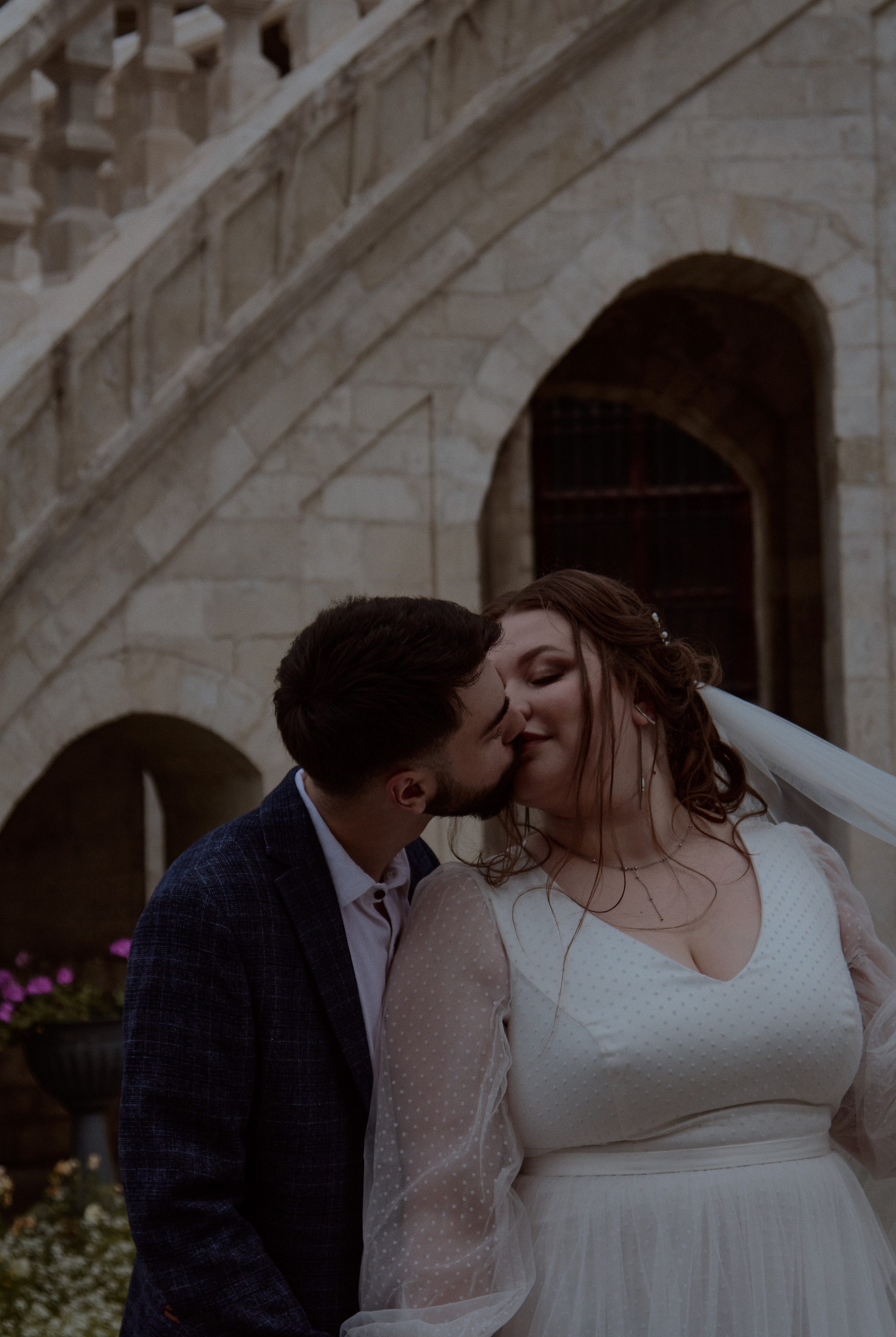 Виктория и Даниэль. Владимирский храм. Фотограф лавстори Москва/МО Приятелева Ангелина