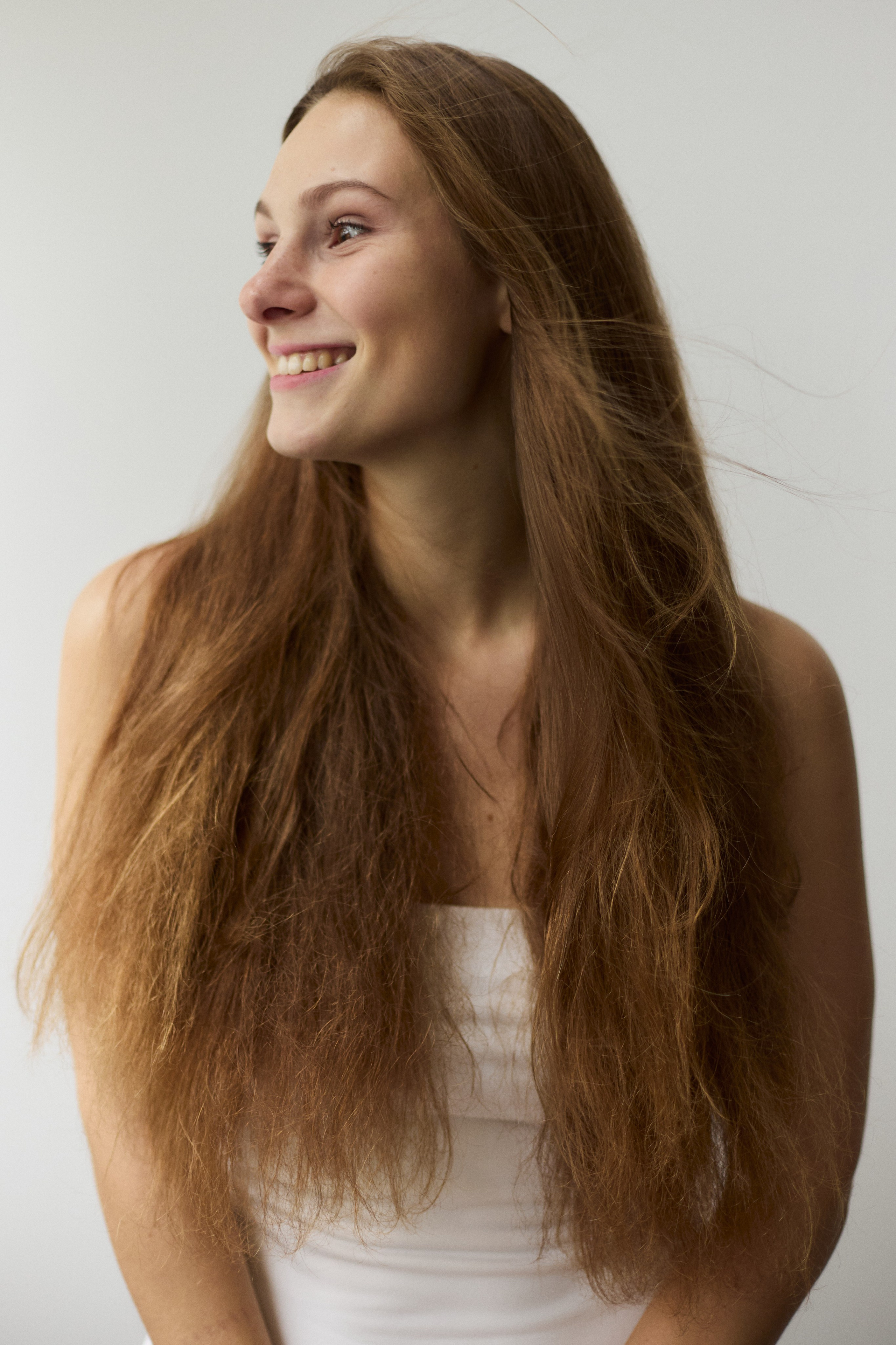 актерское портфолио для молодой девушки в студии, портретная фотосессия