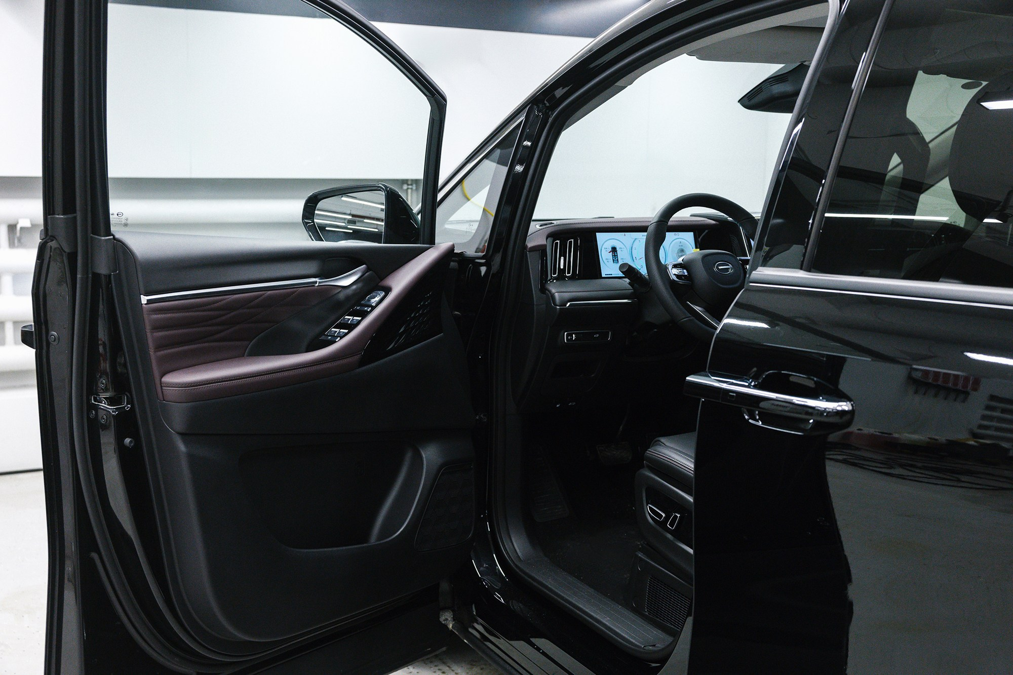 GAC M8 2.0T GDI AT (231 л. с.). Автосалон «Х-Авто»