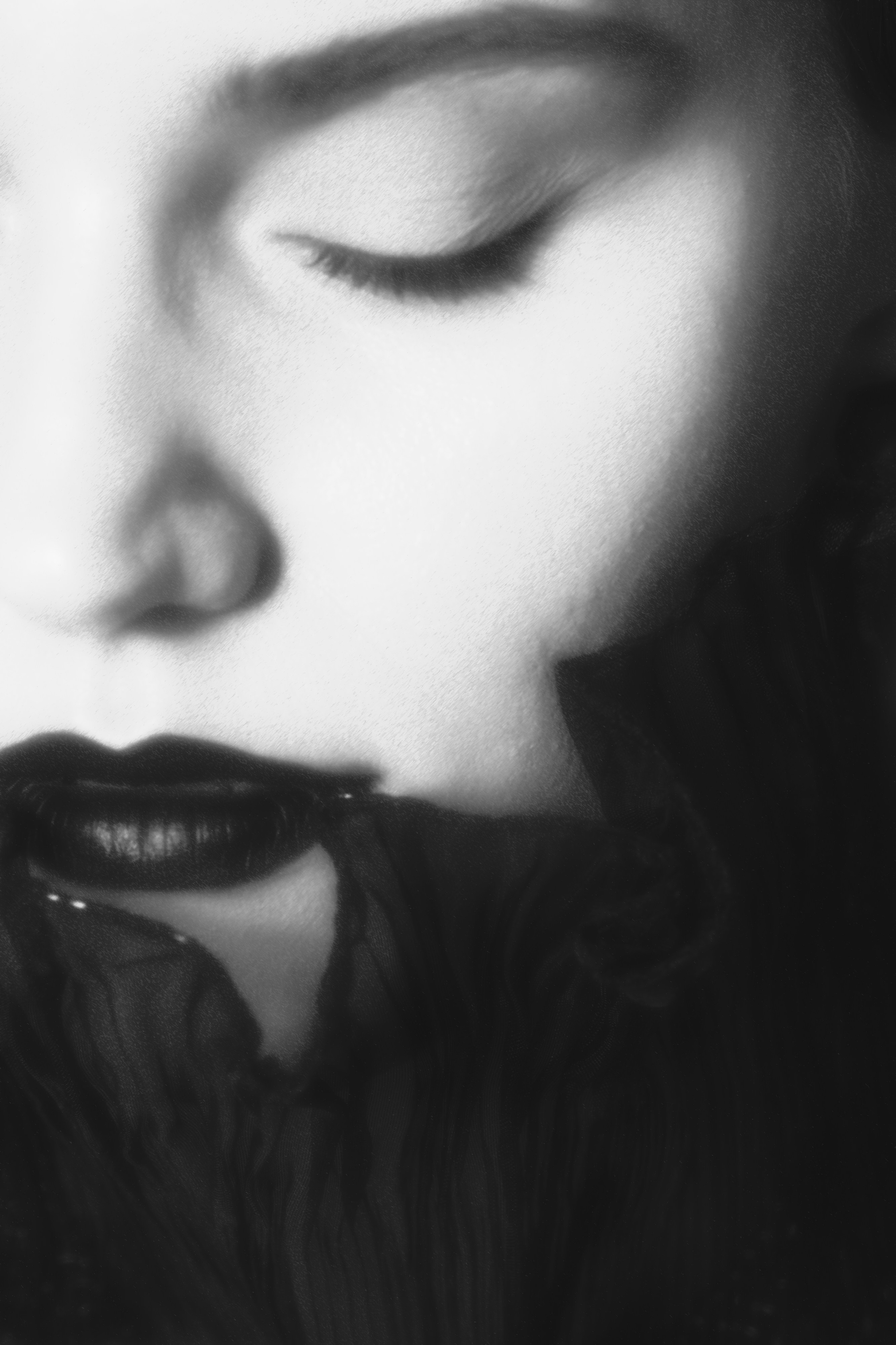 Black dahlia. Fashion Photographer Oxana Chernomorets