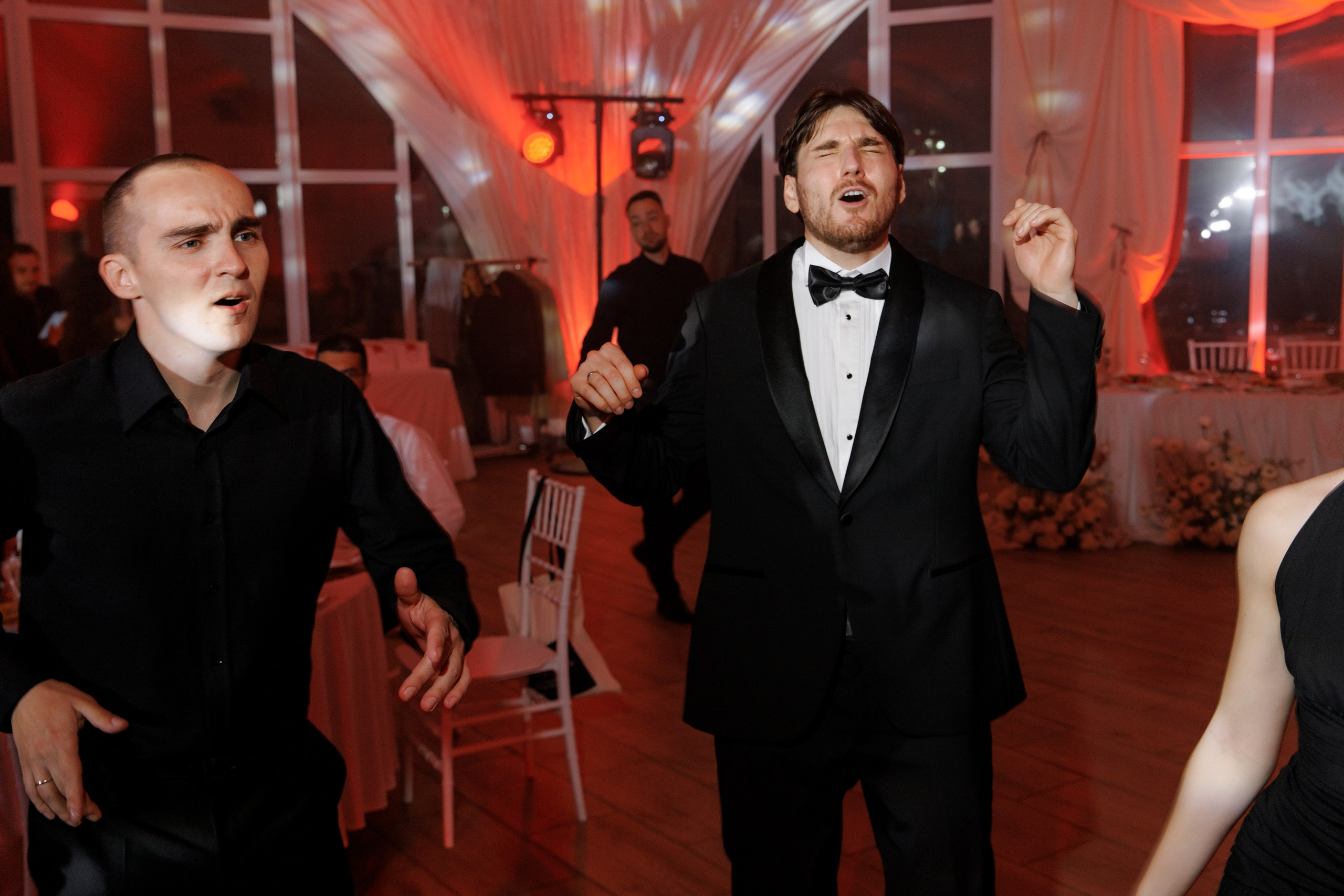 Свадьба в Ярославле — серия парк отель Мазай, выездная регистрация, кавер группа | Портфолио. Свадебный фотограф в Москве, Ярославле Виталий Квант