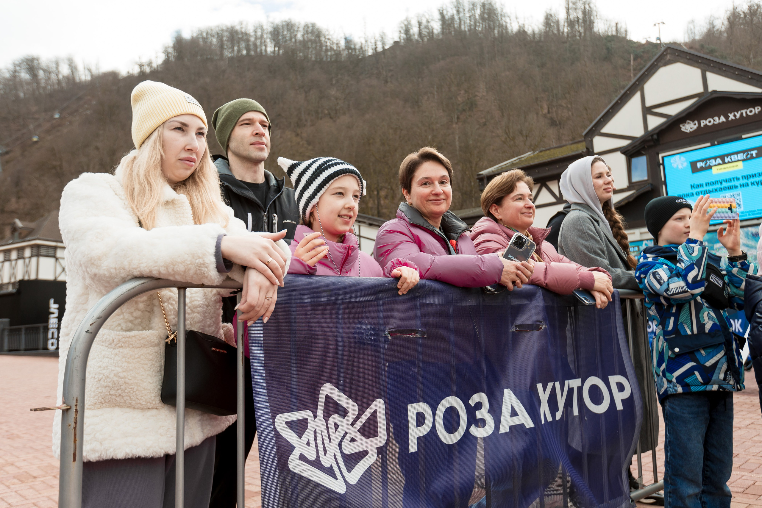 Фотосъёмка с открытия Аллеи Роза Хутор