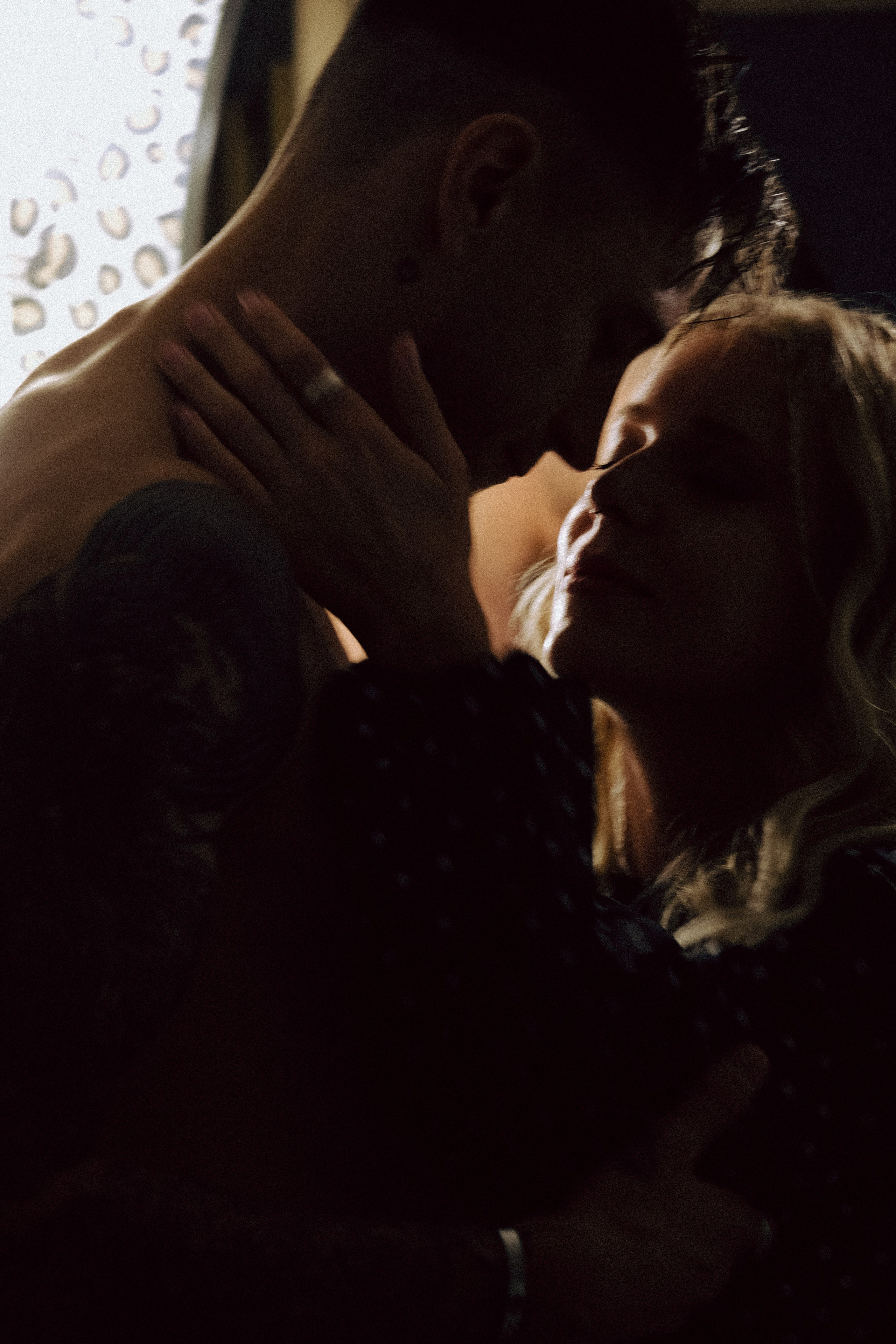 СВАДЕБНАЯ СЬЕМКА С КАБРИОЛЕТОМ В САНТК-ПЕТЕРБУРГЕ НА ПЕТРОГРАДКЕ В ОТЕЛЕ ПАНОРАМИКА. Профессиональный фотограф, Санкт-Петербург — Виктория Богомолова