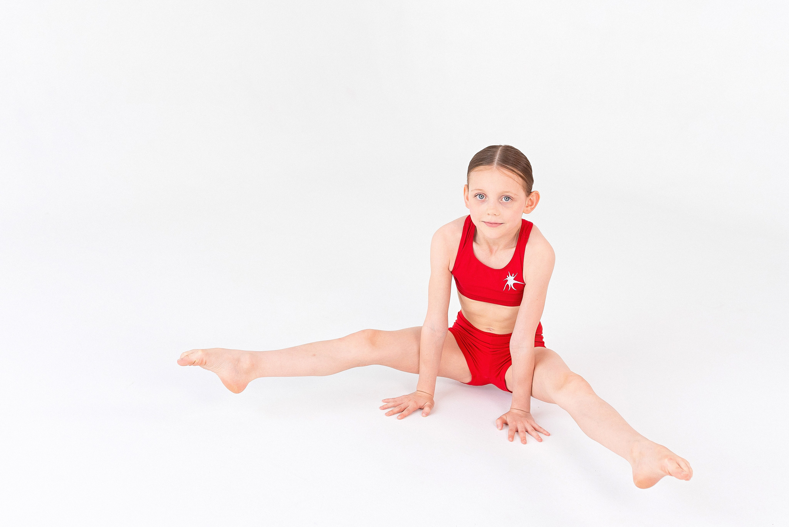 Съёмка для дополнительных разворотов. Увлечения ребёнка: Гимнастика. Детский и семейный фотограф в Сургуте и Нефтеюганске Анна Старцева