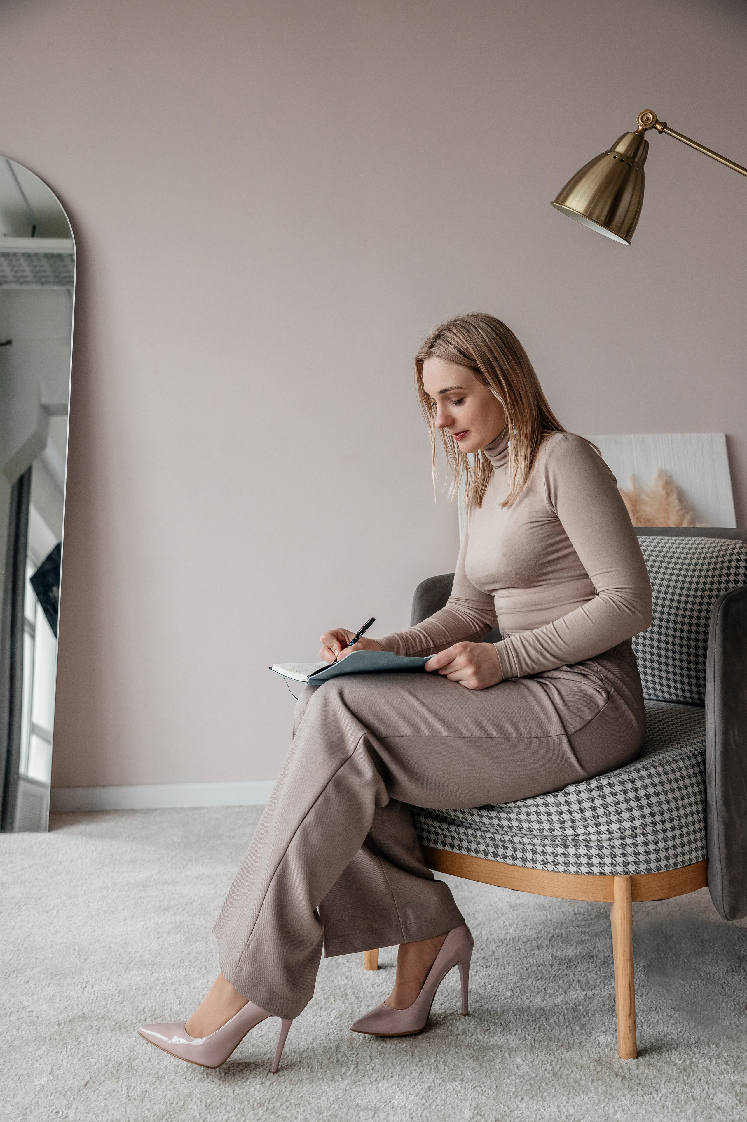 Света — контентная съемка таргетолога. Семейный и свадебный фотограф Минск, Барановичи Ольга Пахомова