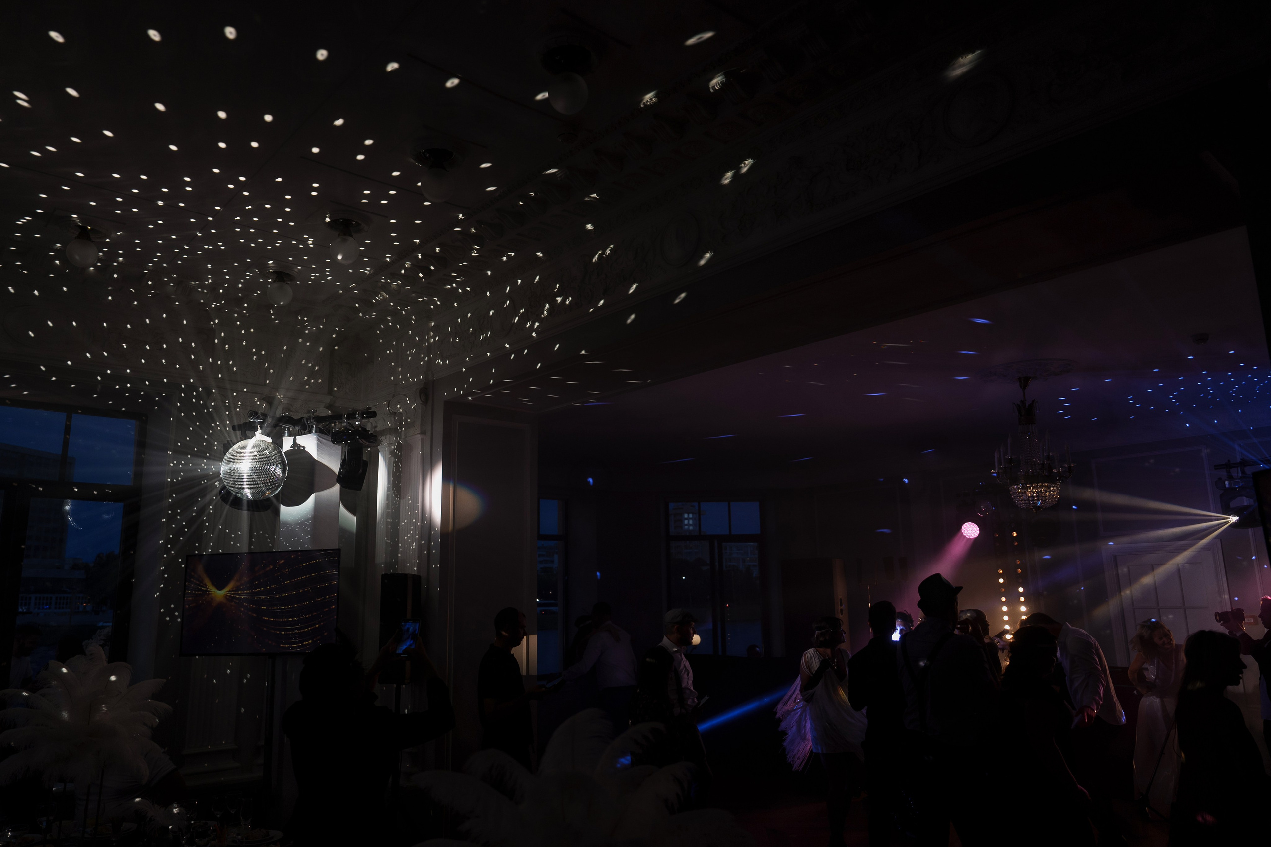 День рождения в особняке Путилова. Андрей Сухинин репортажный свадебный фотограф Санкт-Петербург