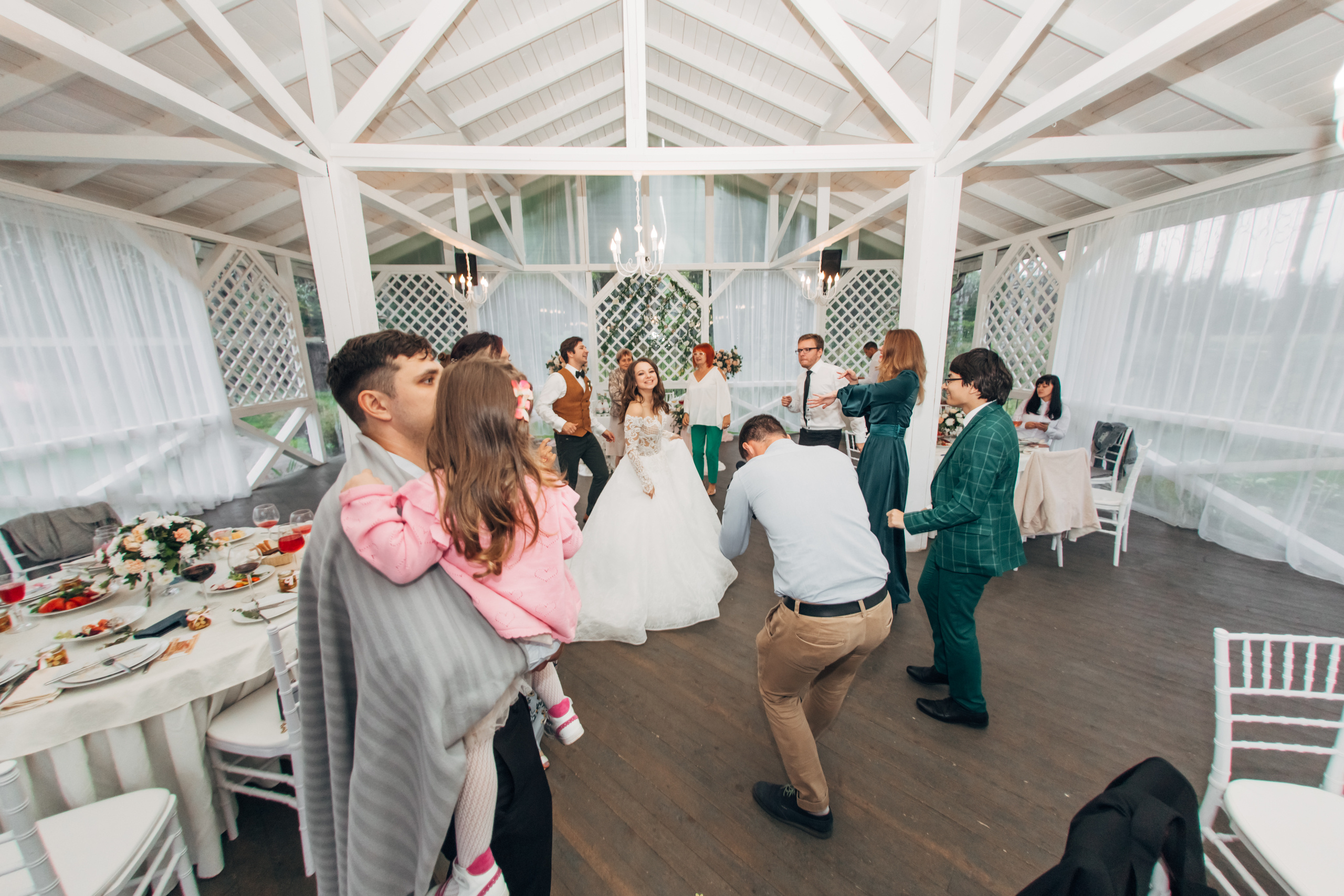 Антон+Лена. Ведущий на свадьбу в Москве Зубков Алексей