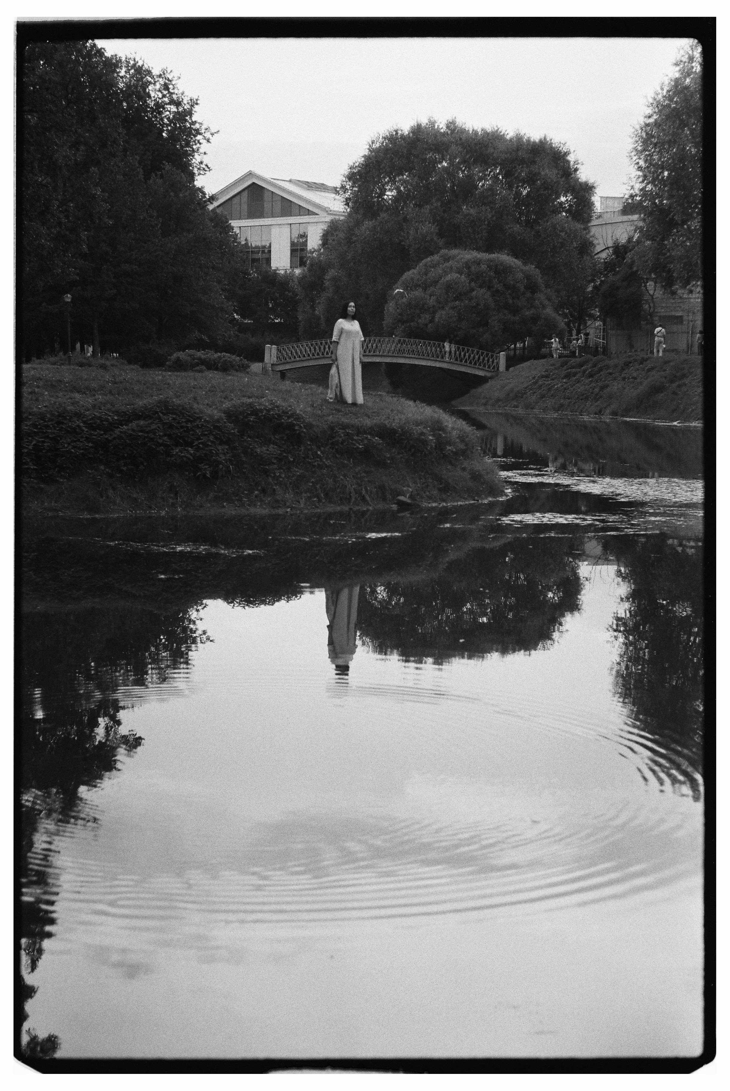 Портретная фотосессия на пленку в Оранжерее Таврического сада, СПб. Светлана Гопанюк. Портретный фотограф. Санкт-Петербург. СПб
