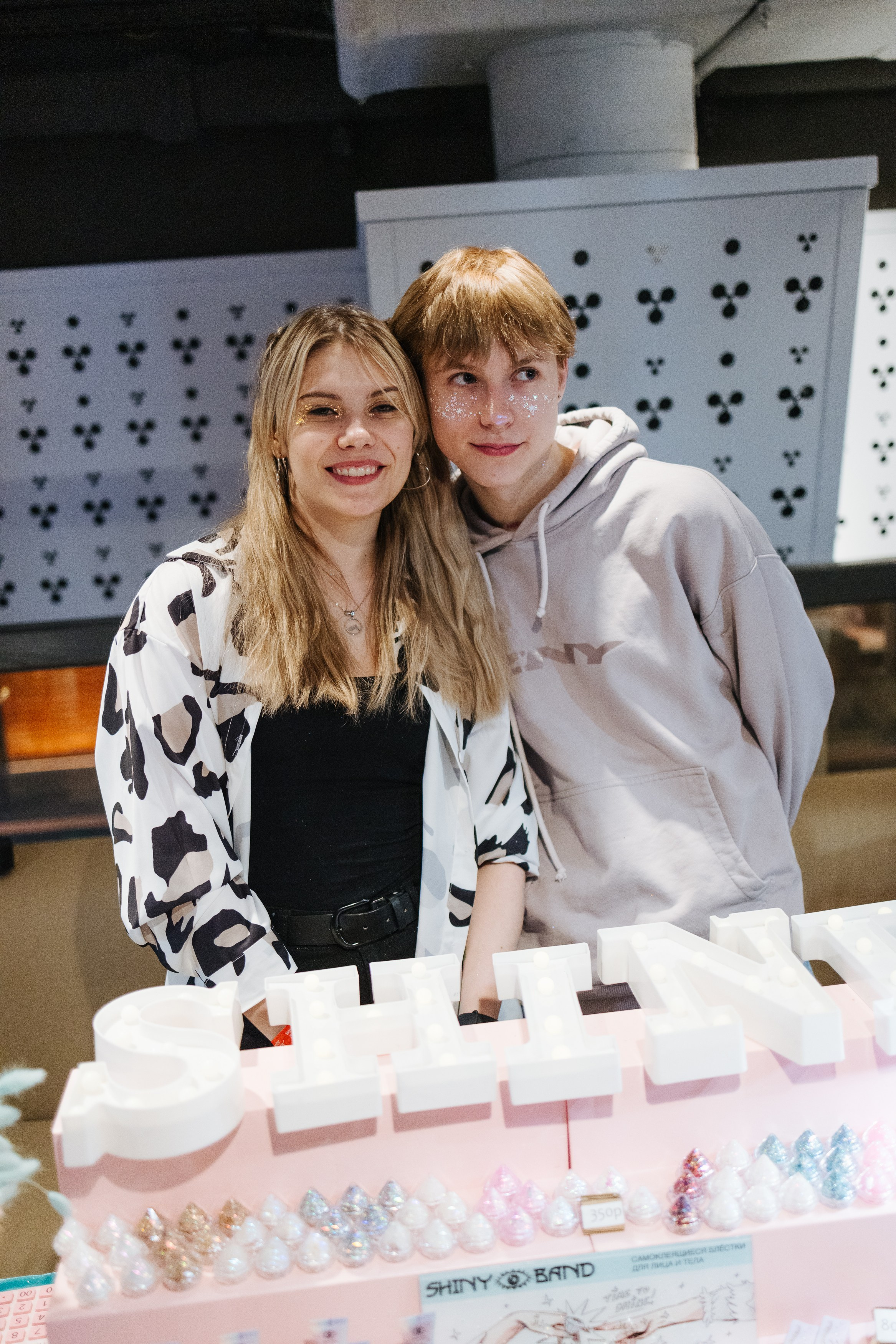 23–24 декабря 2023 в «Три вокзала. Депо» / День 2 / фото Валерий Белобеев. Фотоотчеты «Ламбада-маркета»