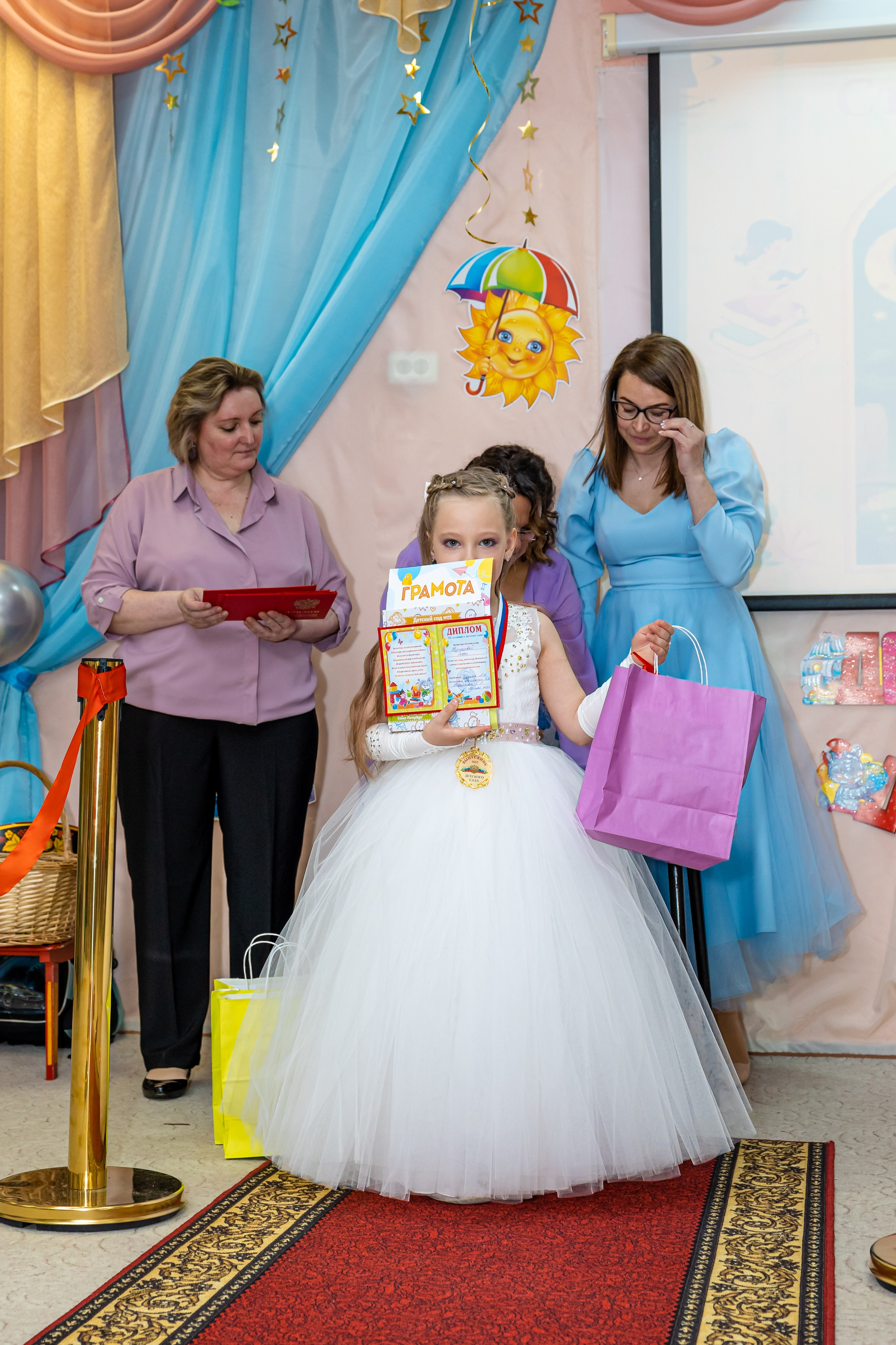 Выпускной в ДС. Ирина Носова - семейный и детский фотограф