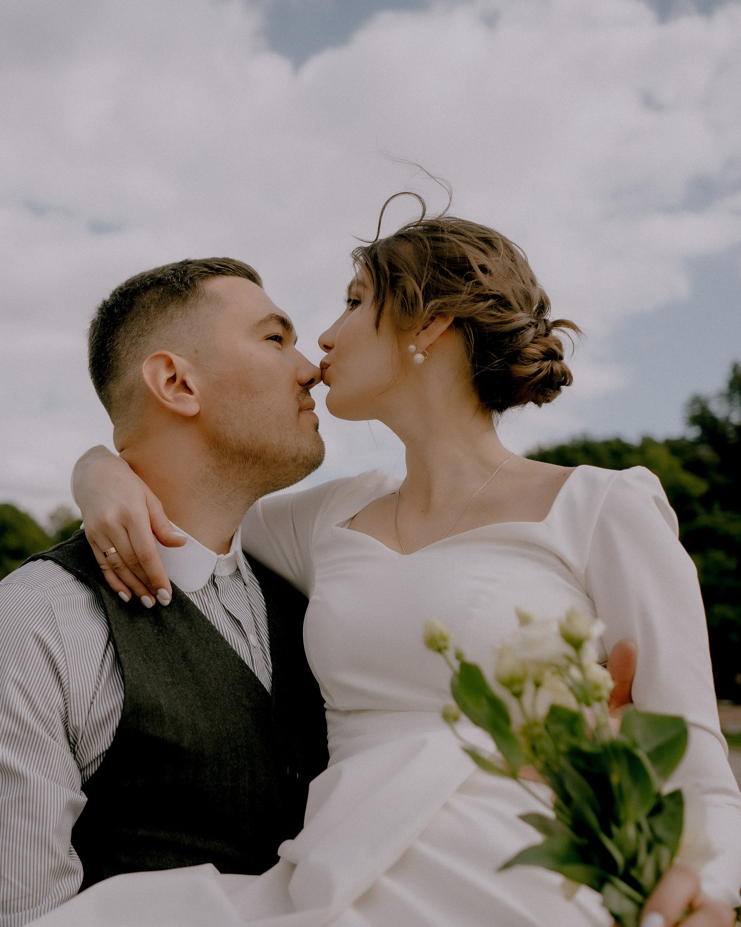 Коротко о нежности'. Свадебный фотограф в Санкт-Петербурге Миша Репина