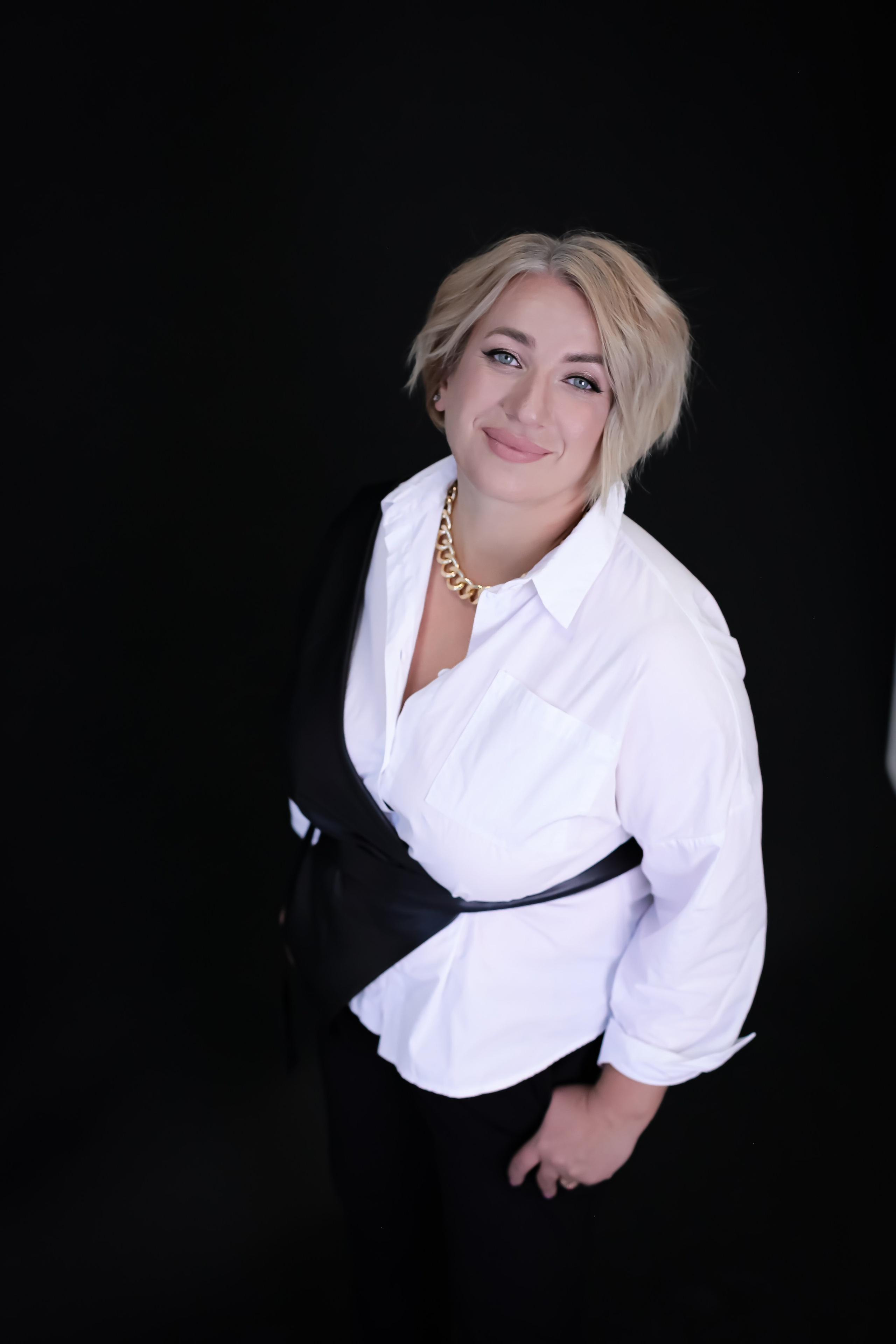 Бухгалтер (аутсорсинг). Фотограф г. Хабаровск. Семейные и индивидуальные съёмки