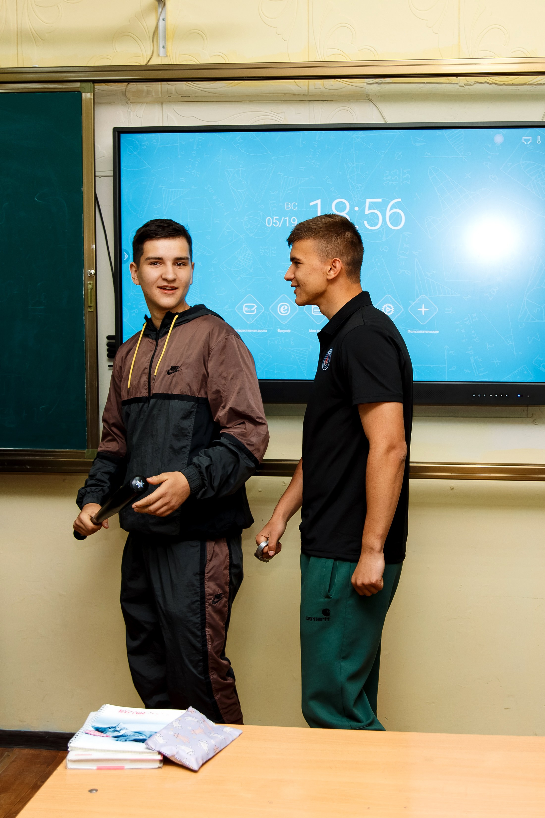 11 класс день не послушания в школе. Фотограф Любовь Корниенко, Примоский край