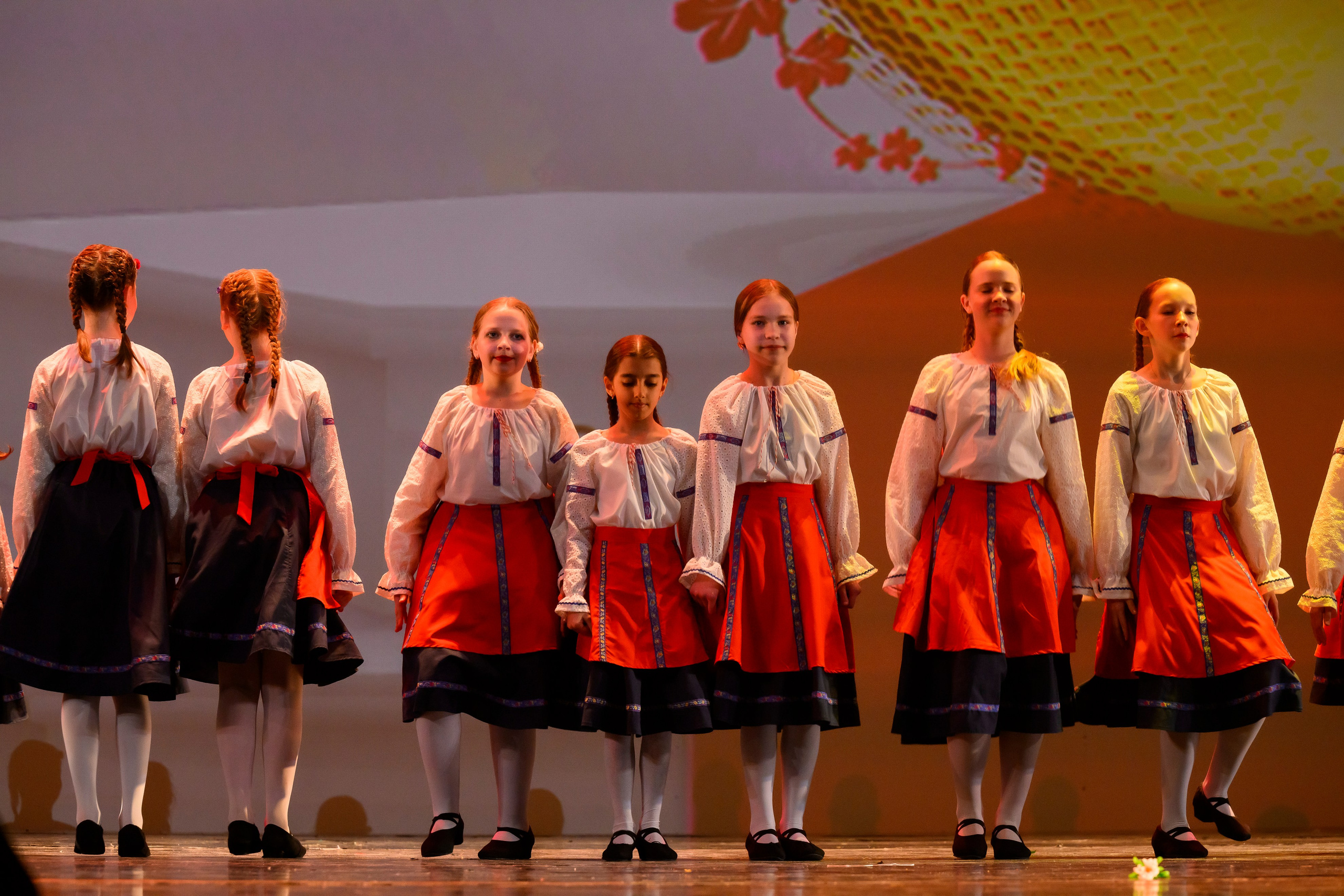 23 апреля, часть 2, БКЗ Октябрьский, г. Санкт-Петербург. Золотое яблочко