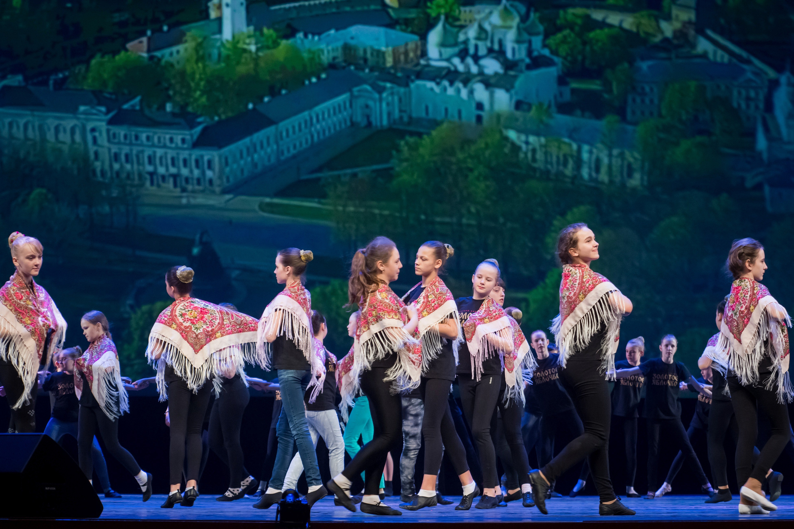 13 мая, часть 1, Кремль, г. Москва. Золотое яблочко