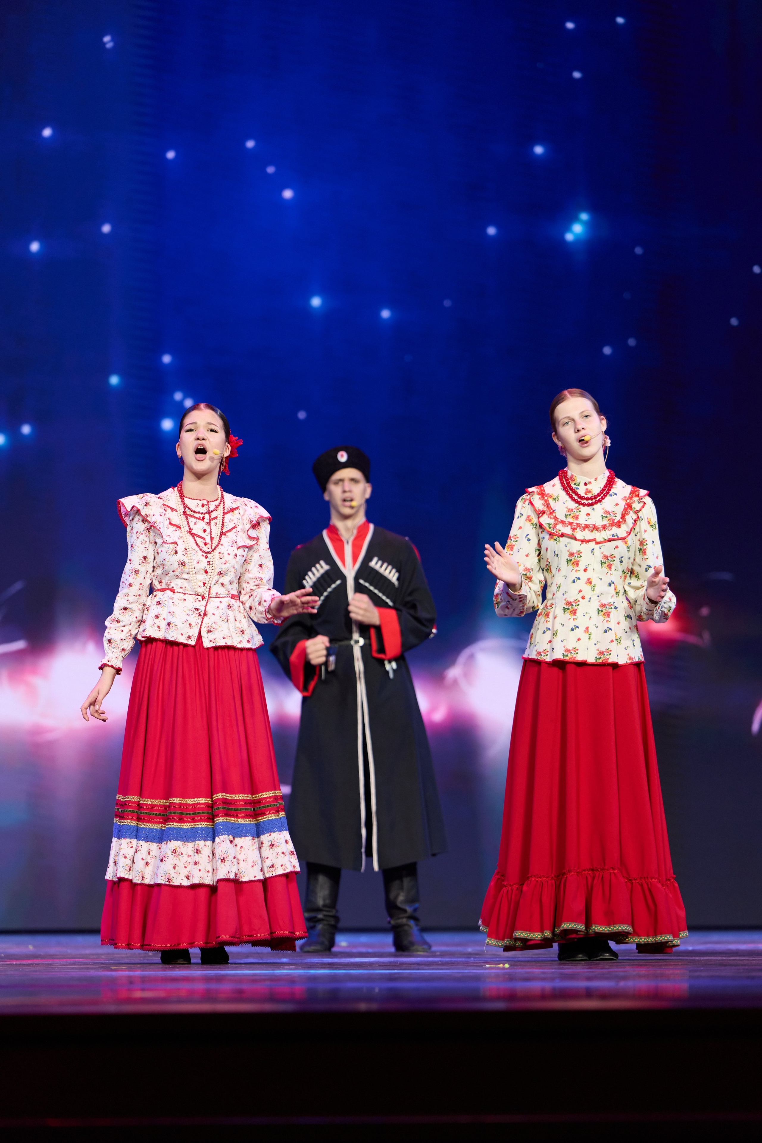 13 мая, г. Москва, Кремль, Концерт, отделение 1. Золотое яблочко