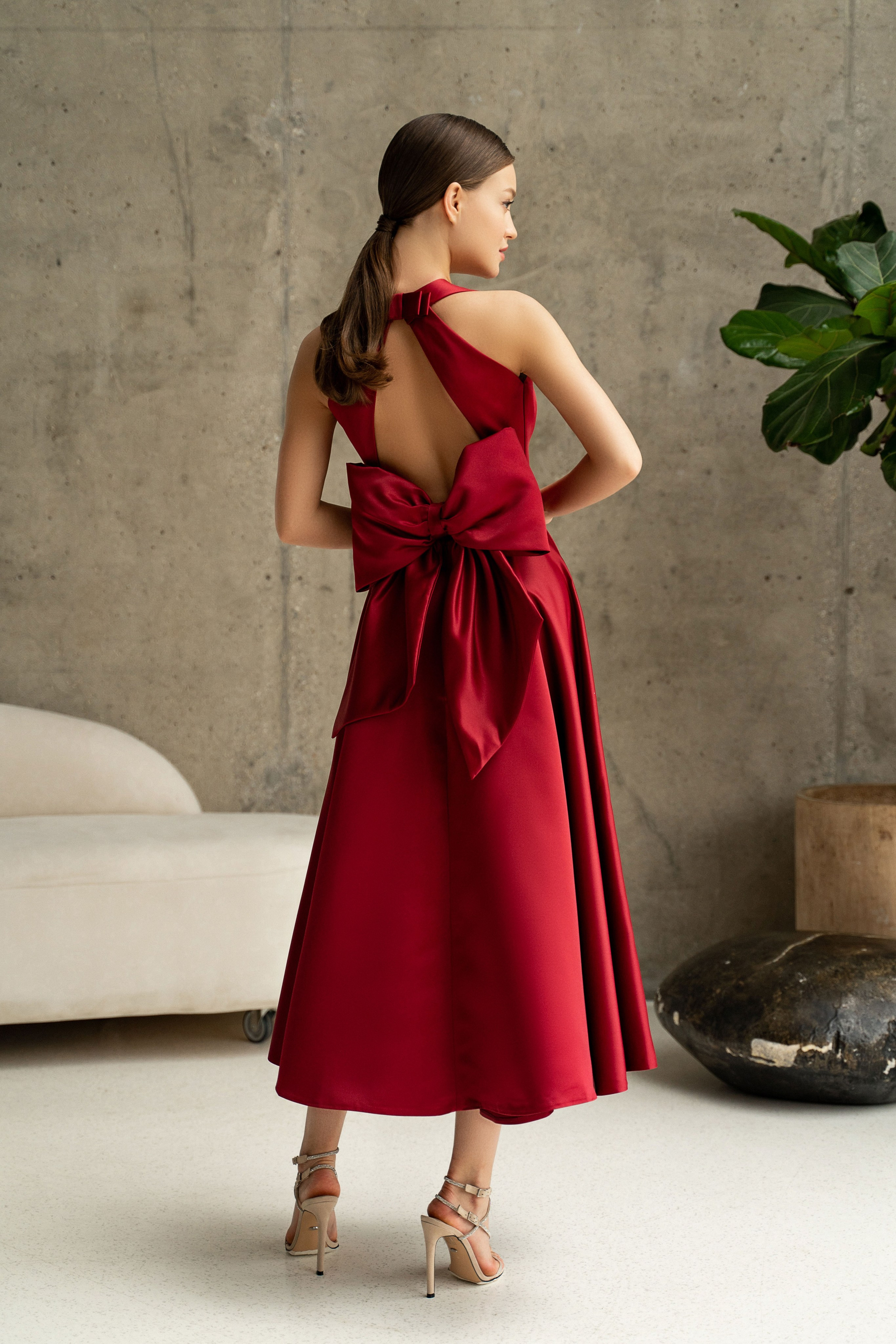 Съемка вечерних платьев NOLLA с Анастасией. Свадебный и портретный фотограф Клипа Максим