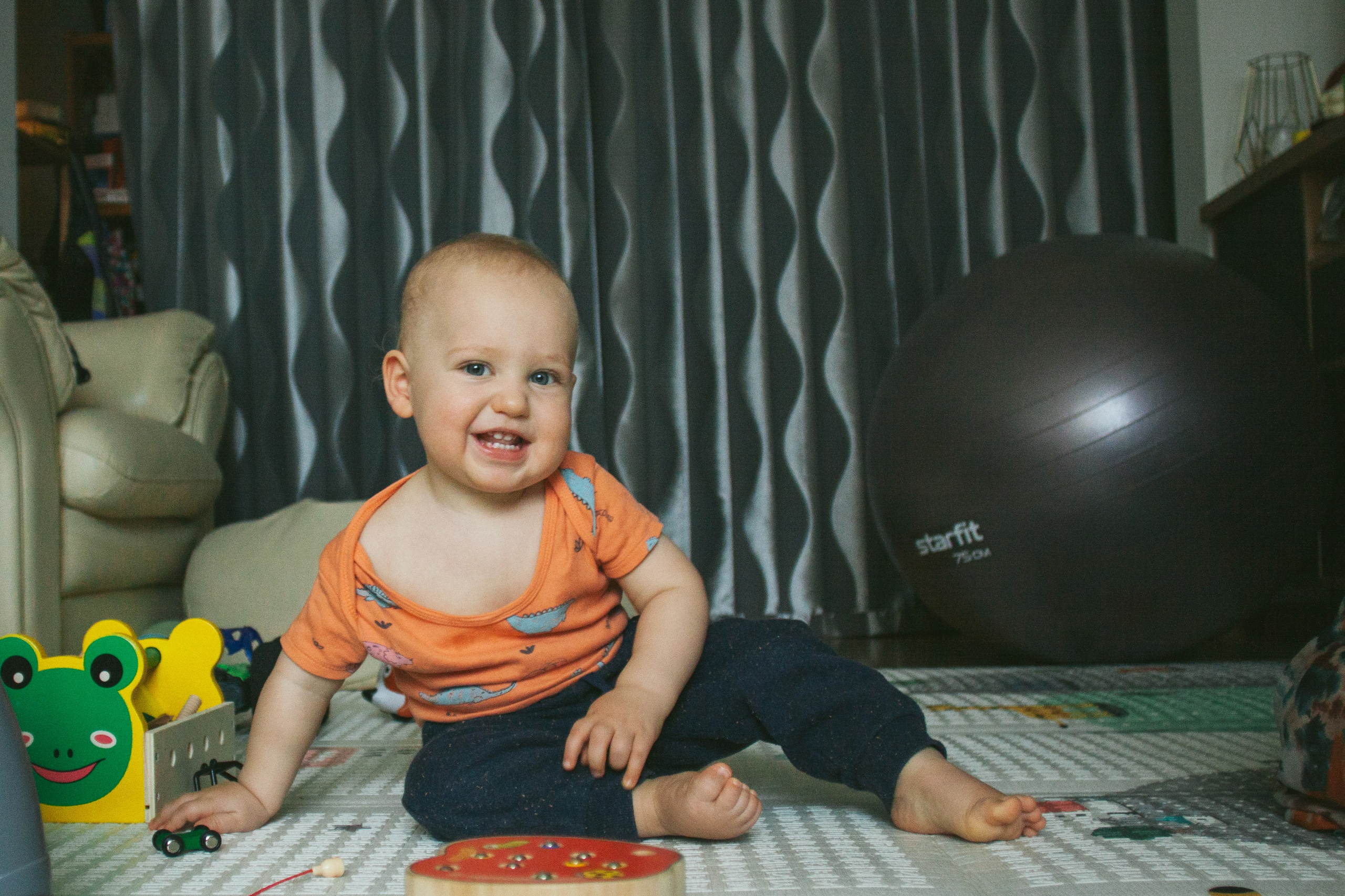 Домашняя детская фотосессия. Психолог Онлайн и в Симферополе Елена Федорина