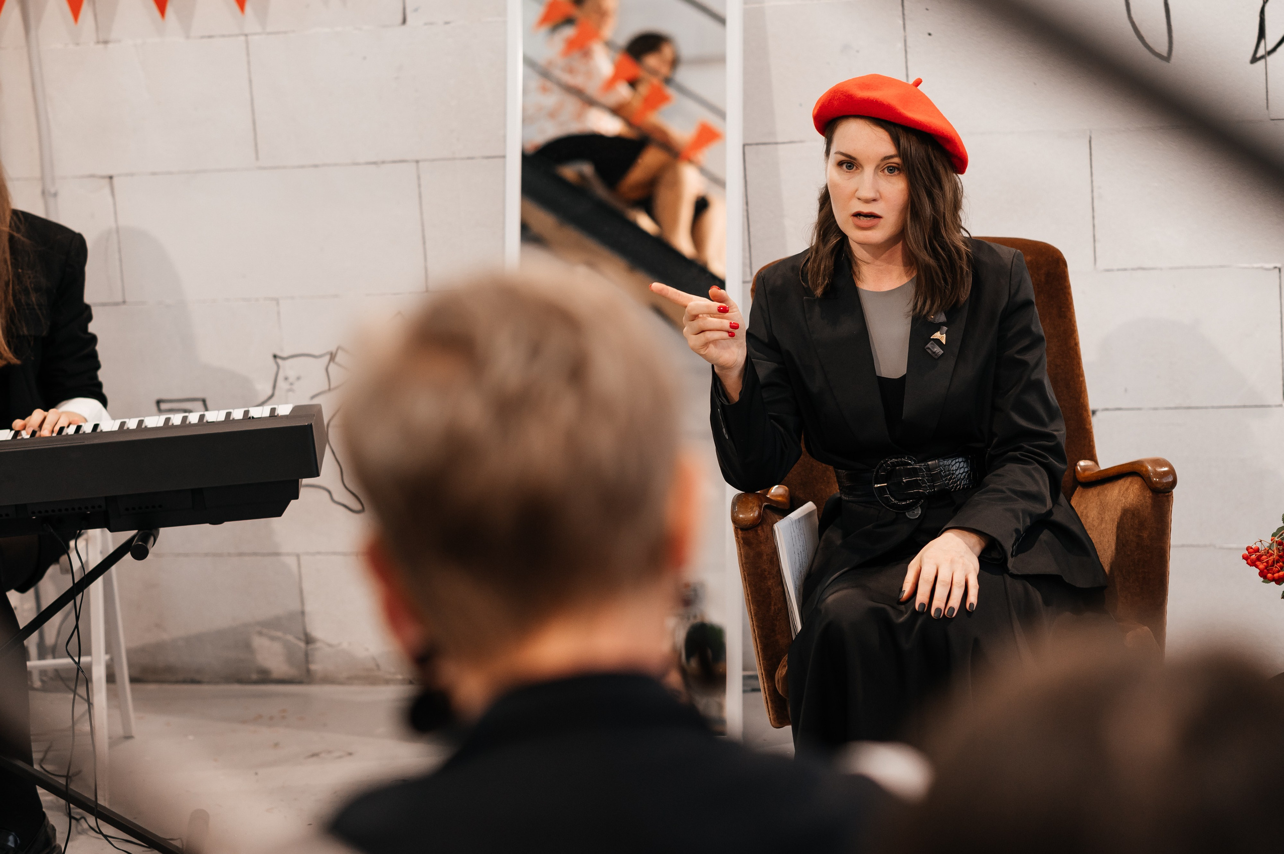 Вечер поэзии Цветаевой, клуб Читалка. Wedding and family photographer USA