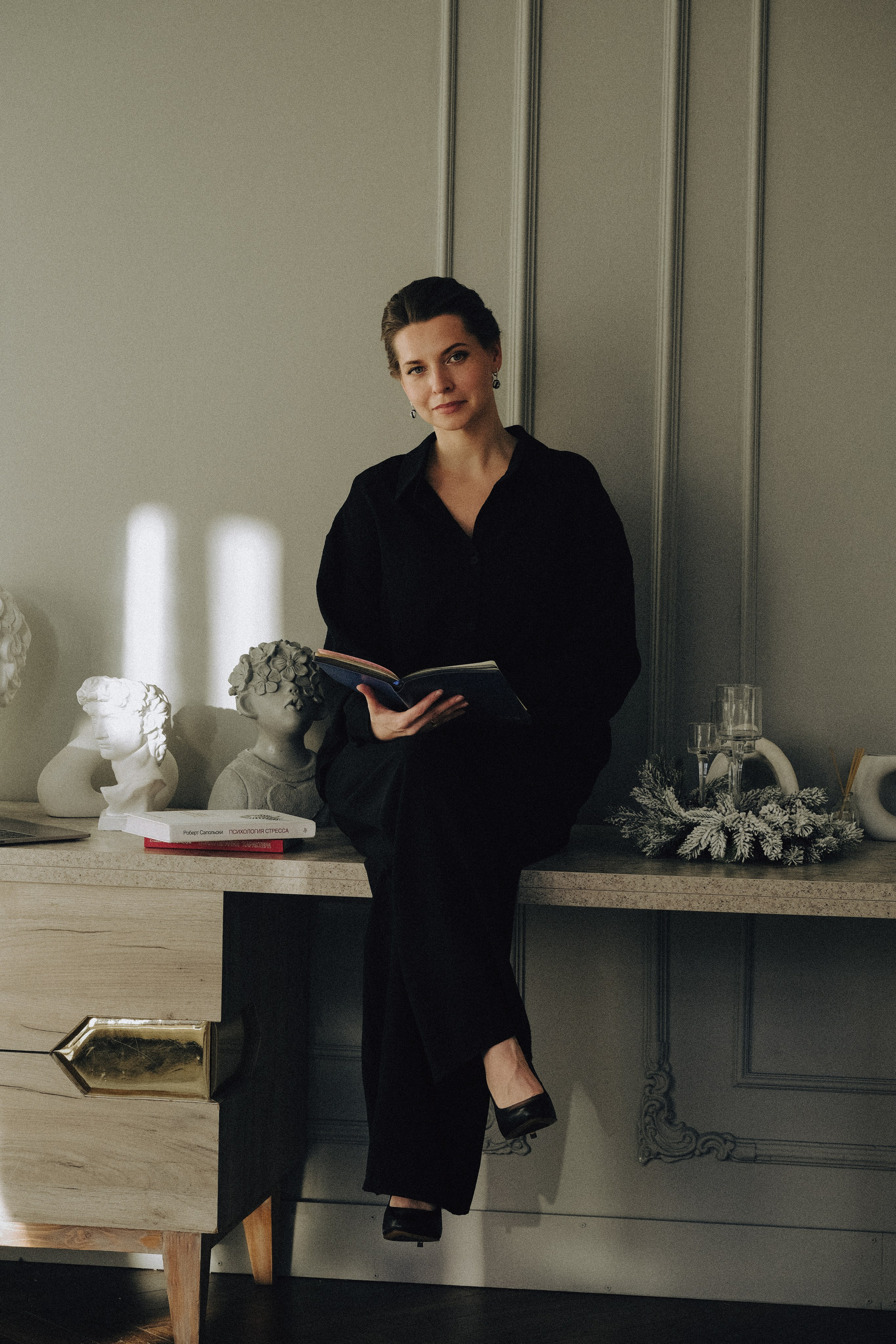 ФОТОСЕСИИЯ В СТУДИИ ДЛЯ ДЕВУШКИ ПСИХОЛОГА. Профессиональный фотограф, Санкт-Петербург — Виктория Богомолова