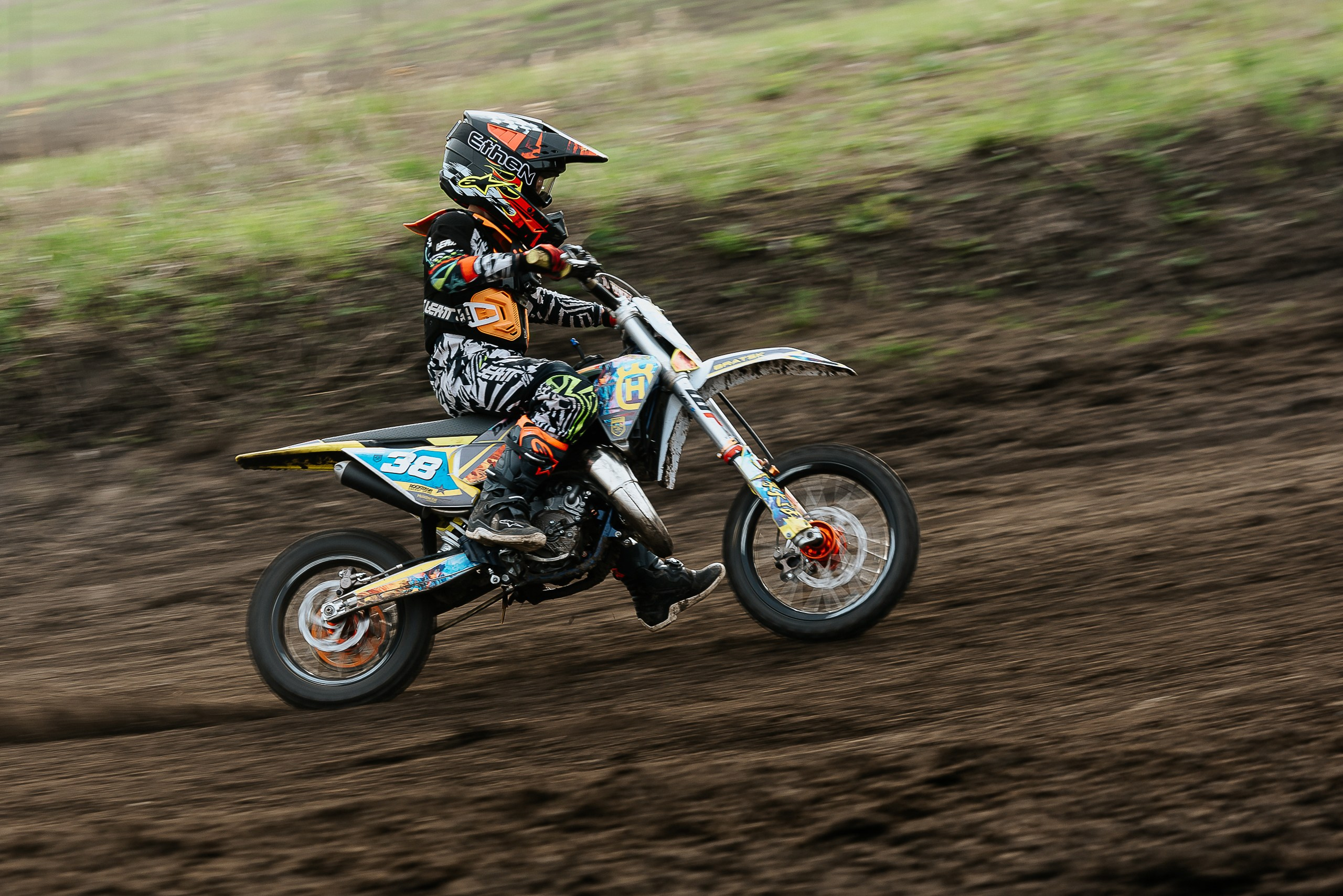 10.05.2024 — Чемпионат Кузбасса по мотокроссу. Репортажный фотограф в Кемерово