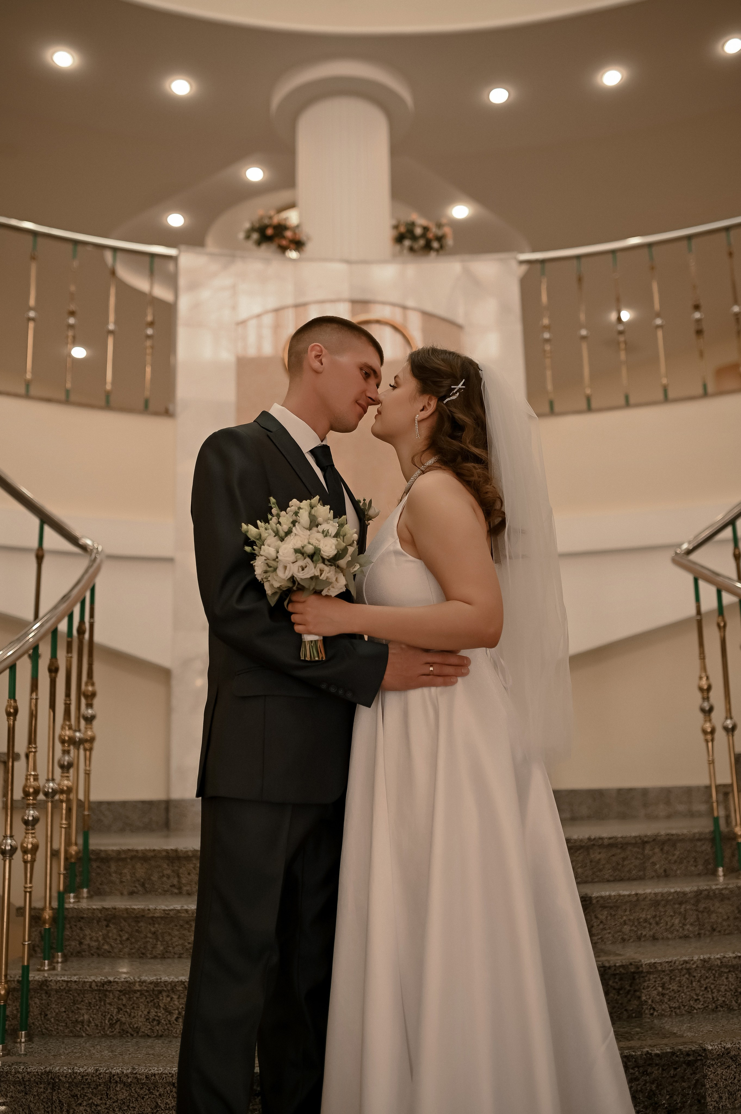 «Когда я иду за своим сердцем, оно приводит меня к тебе». Твой личный проводник к красивым фотографиям в Старом Осколе