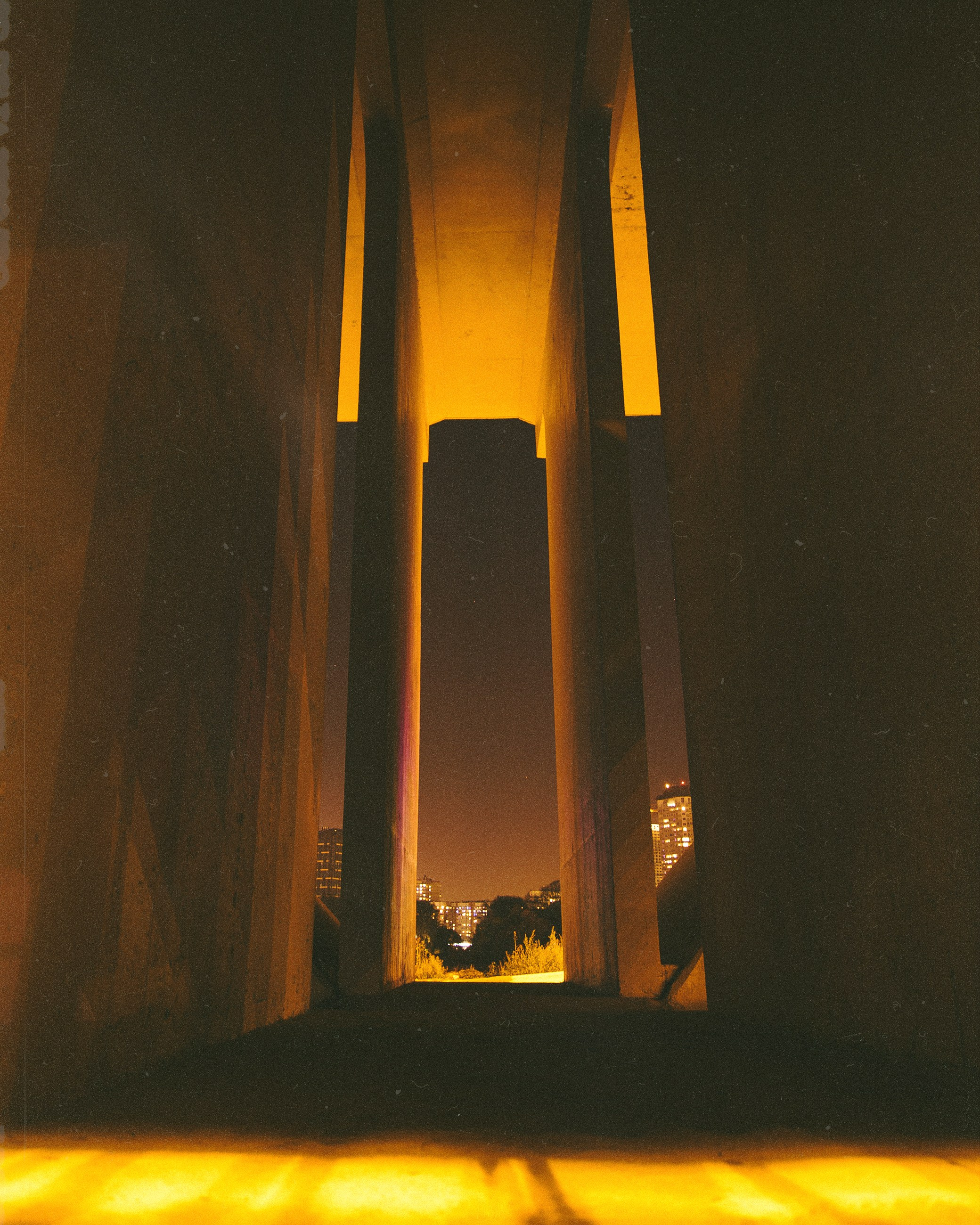 C i t i e s. Your photographer