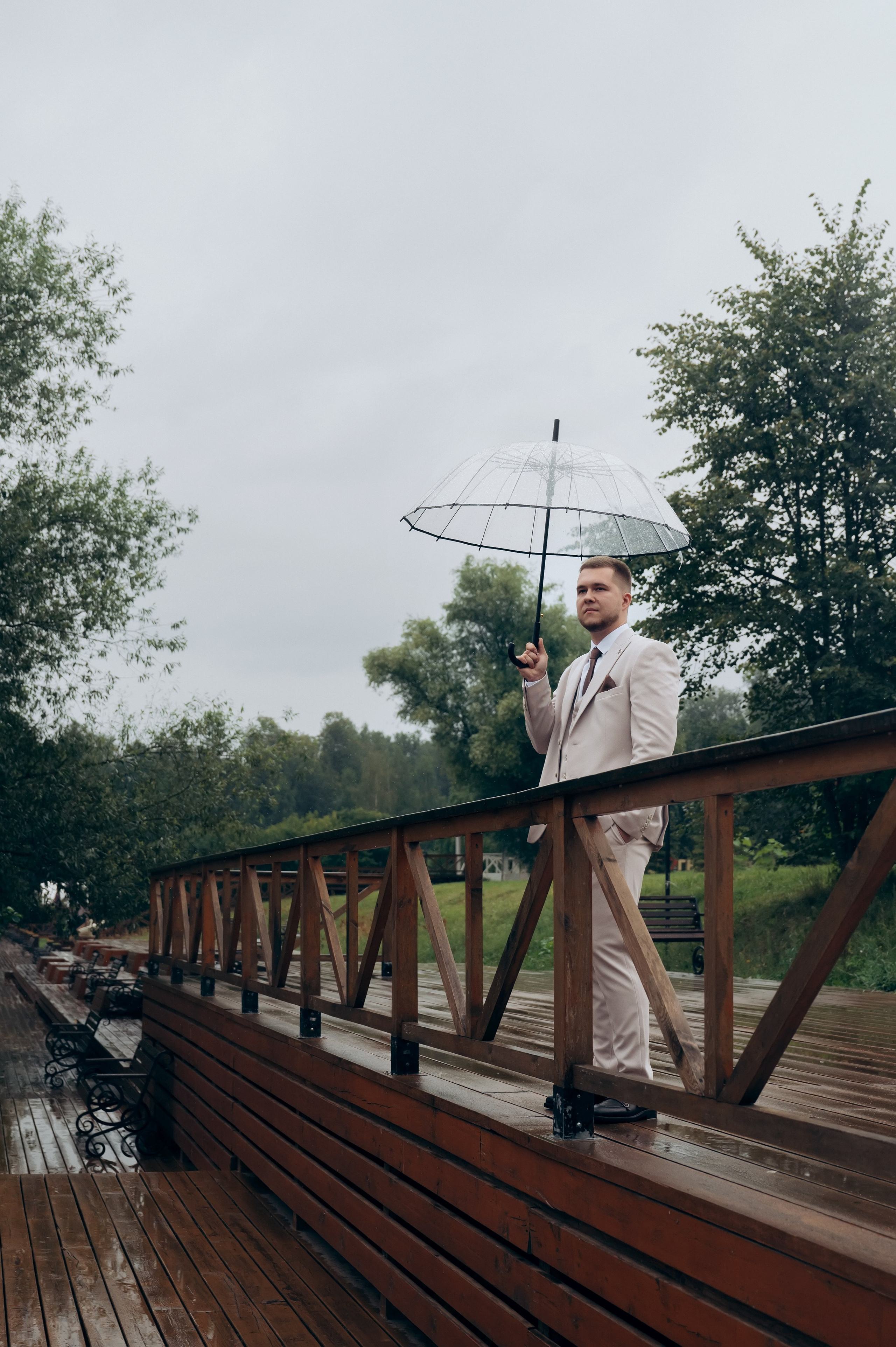 Дождь, Гребнево, любовь. Свадебный и семейный фотограф Виктория Носачёва. Щелково, Москва и МО