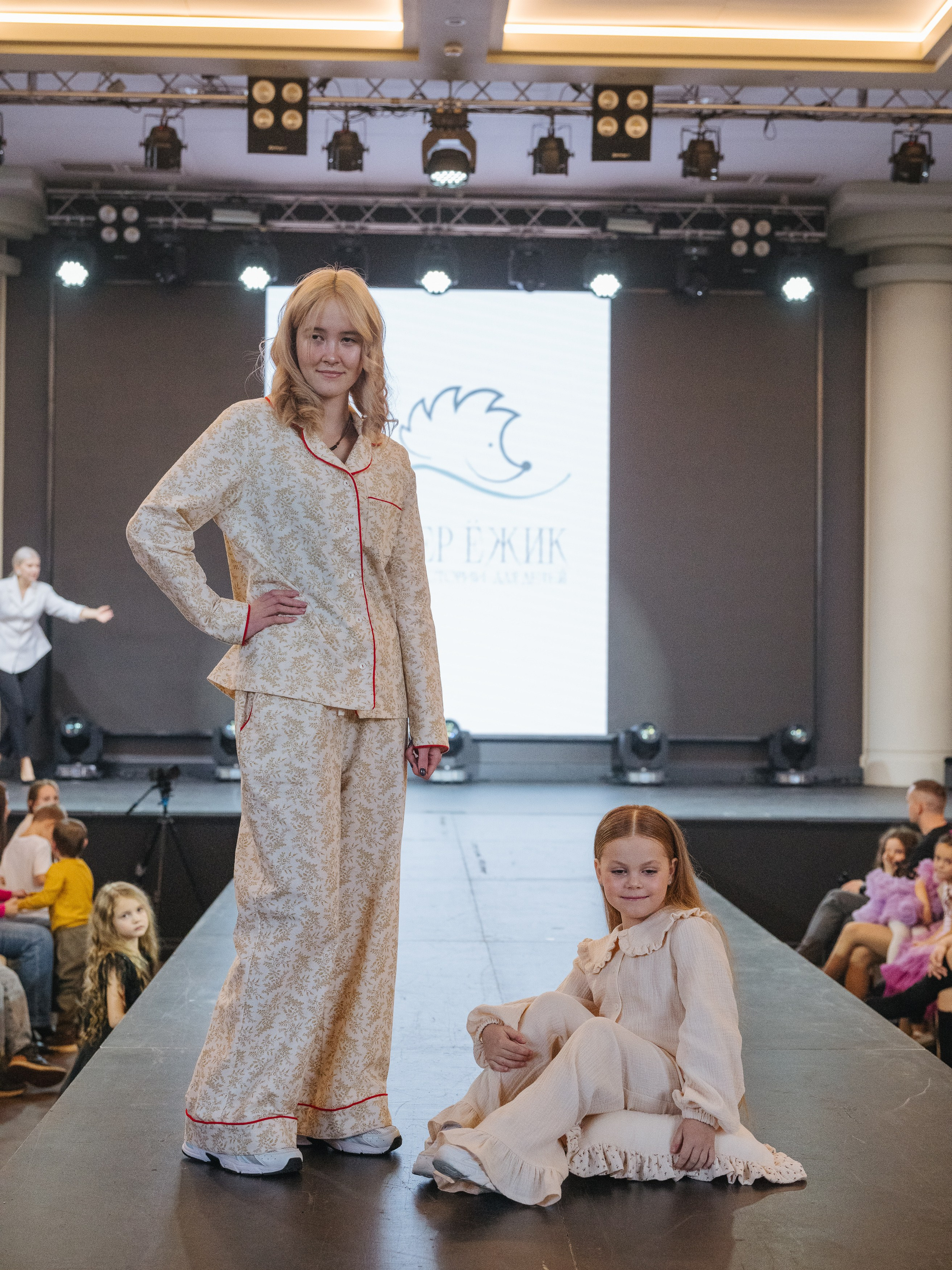 Fashion Show. Модельное Агентство Alma Model Management