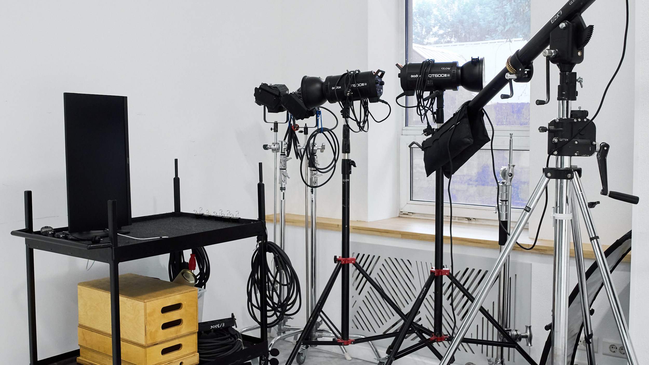 GLOW STUDIO| Профессиональная фотостудия в центре Екатеринбурга