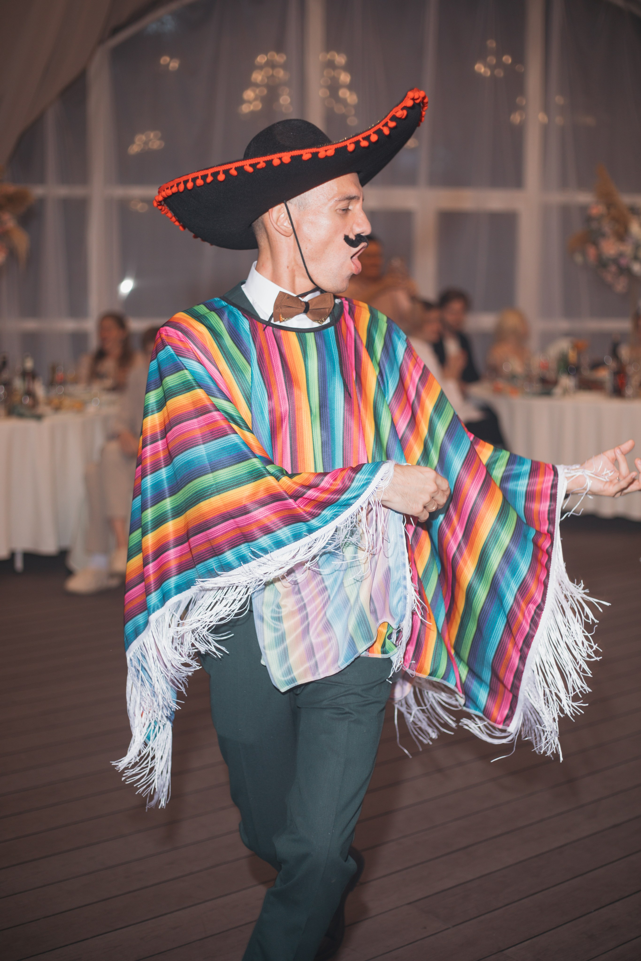 Летняя свадьба за городом. Свадебный фотограф в Москве Аля Загирова