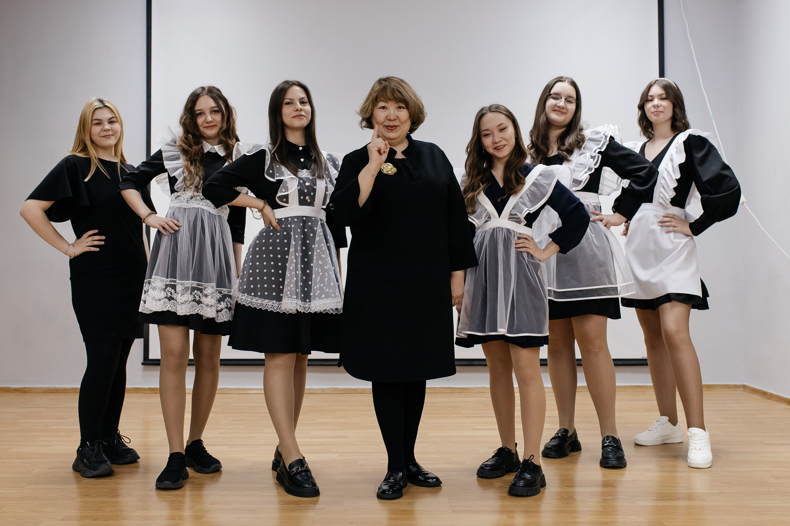 Старшая школа. Литовкина Анастасия фотограф, выпускные альбомы г. Мирный