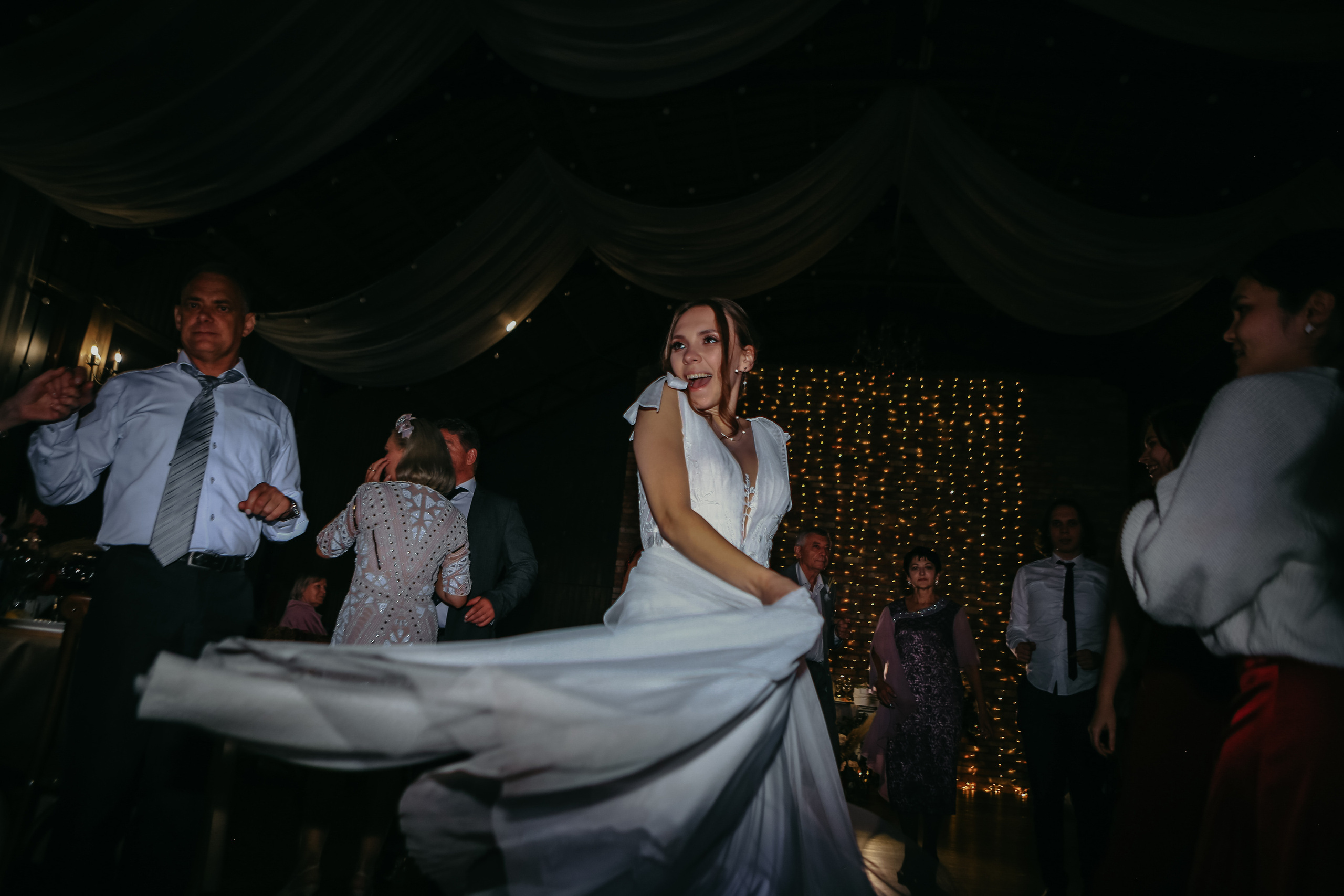 Свадьба Димы и Насти. Фотограф на Новой риге и в Москве Елена Елис