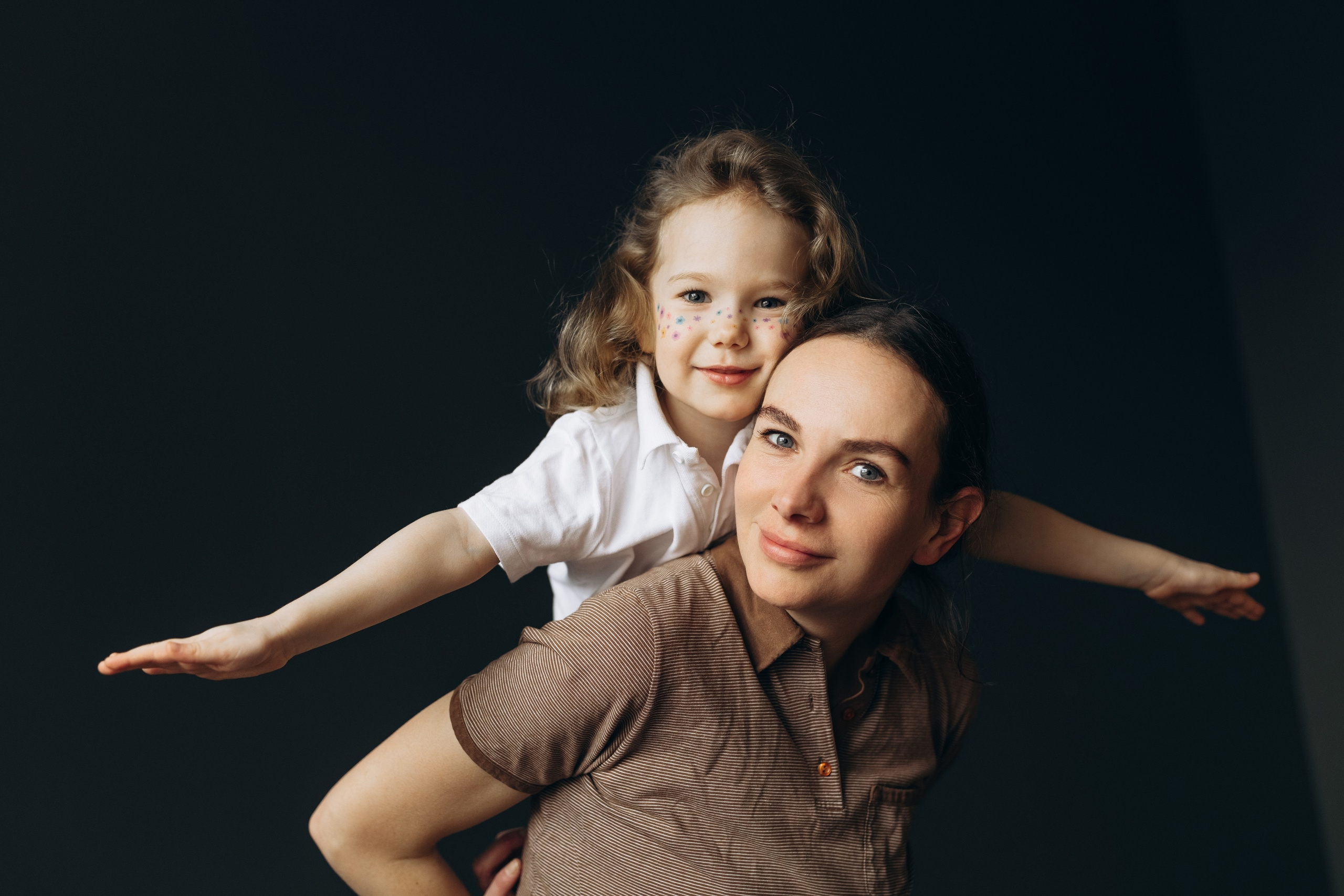 Лиле 4. Фотограф Людмила Оюн