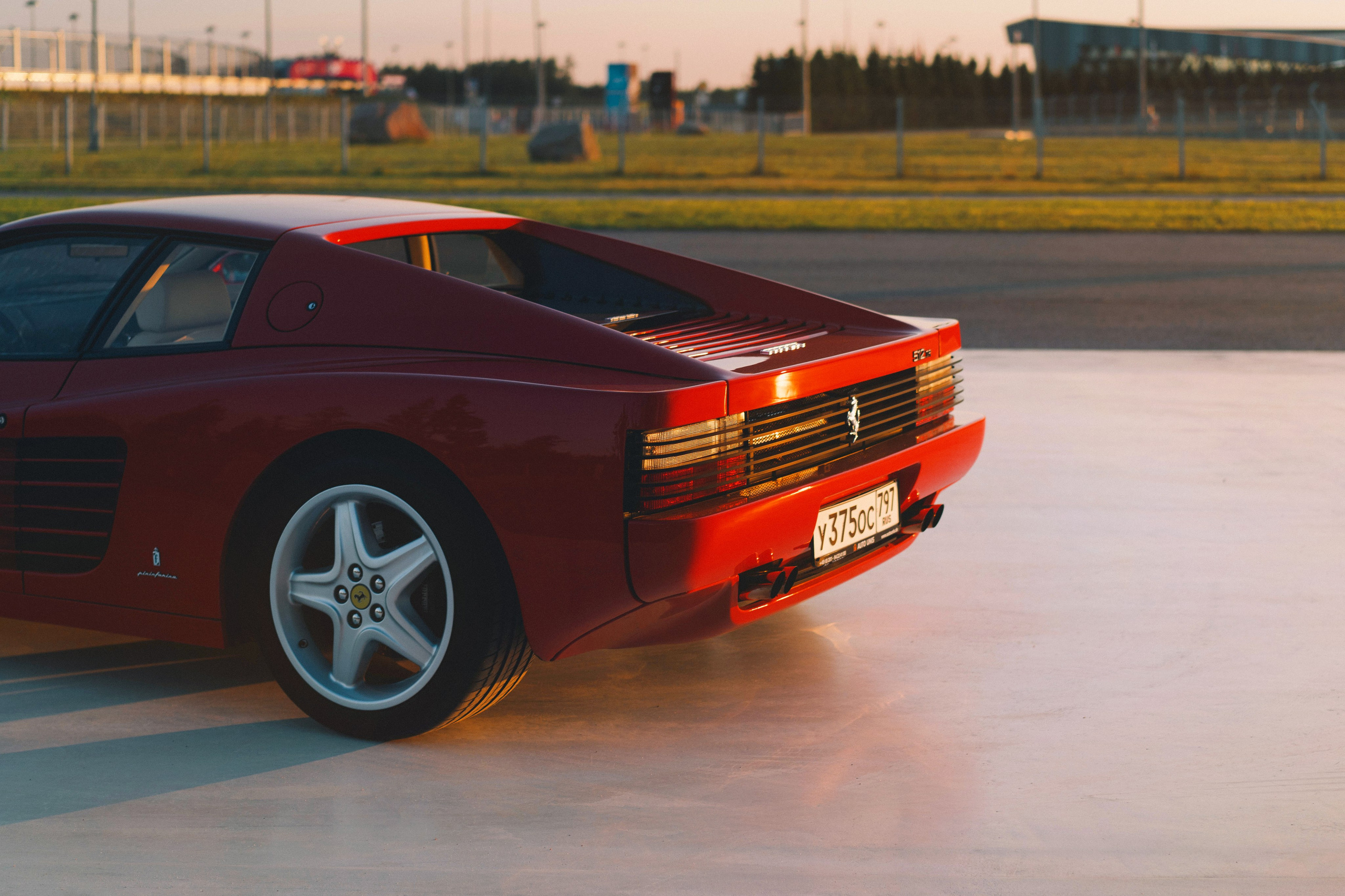 Ferrari 512TR. Автомобильный фотограф Антон Цырулев