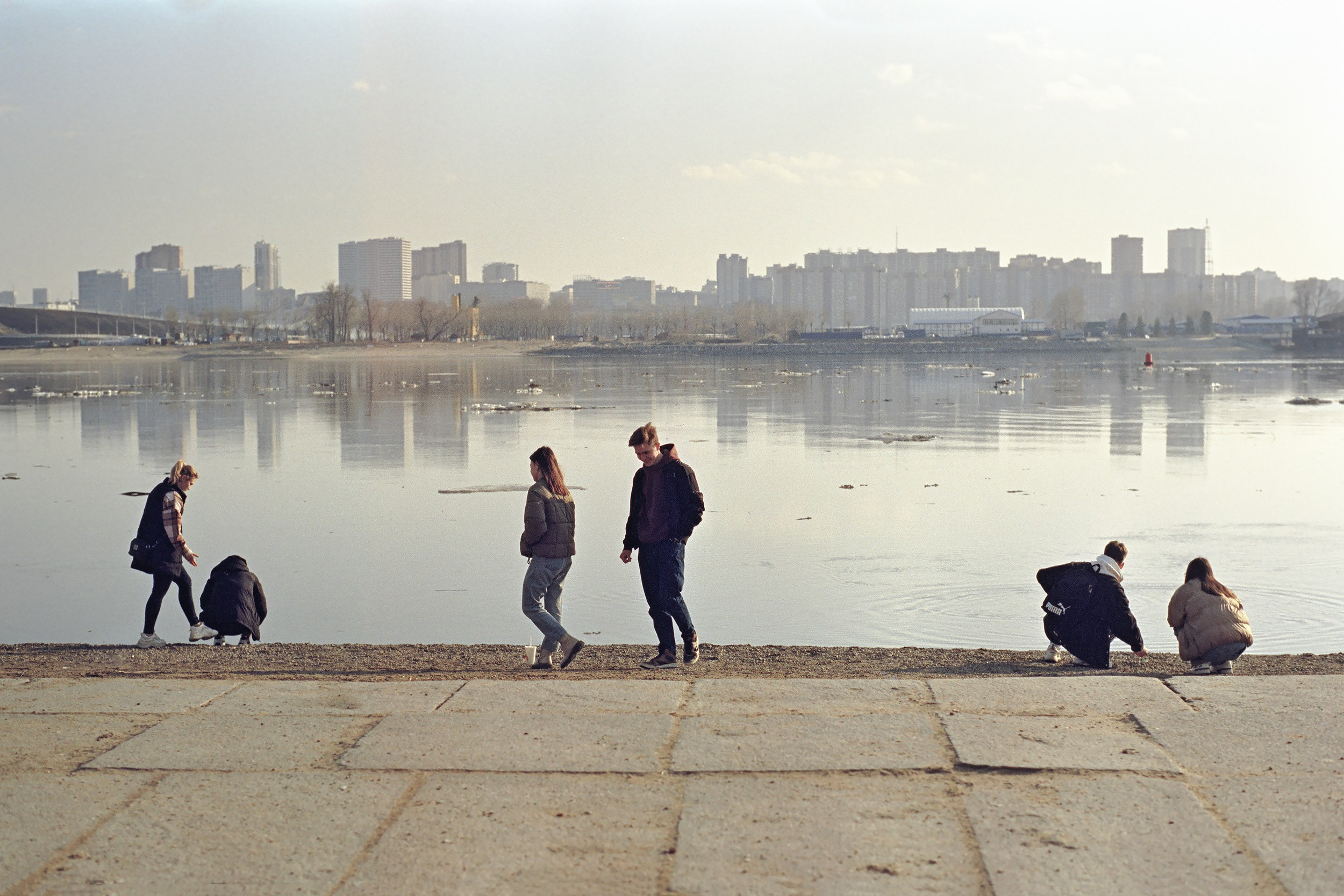 Street-photo города Новосибирск. Портретный и репортажный фотограф. Мыльников Илья