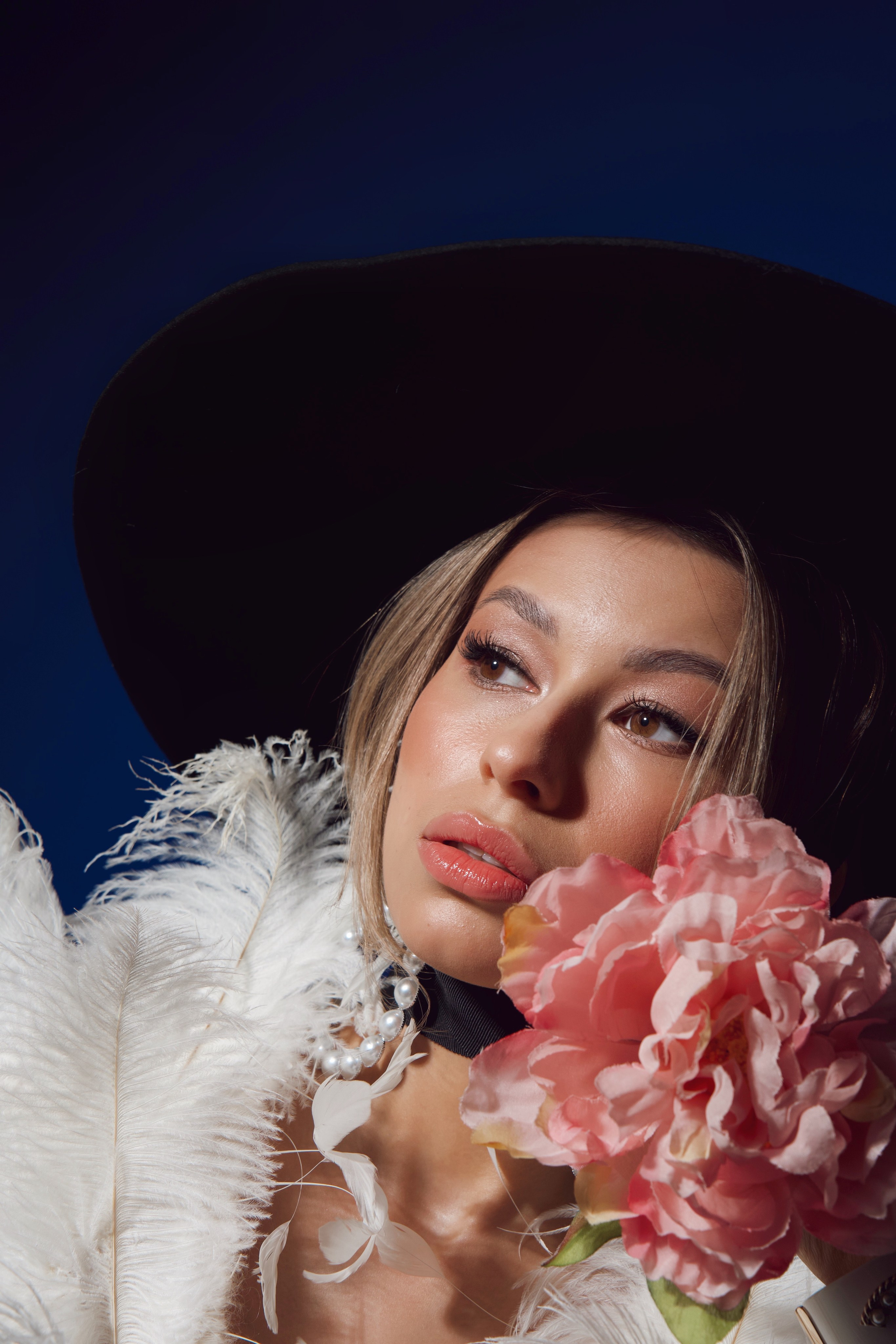 Студийная. Главная