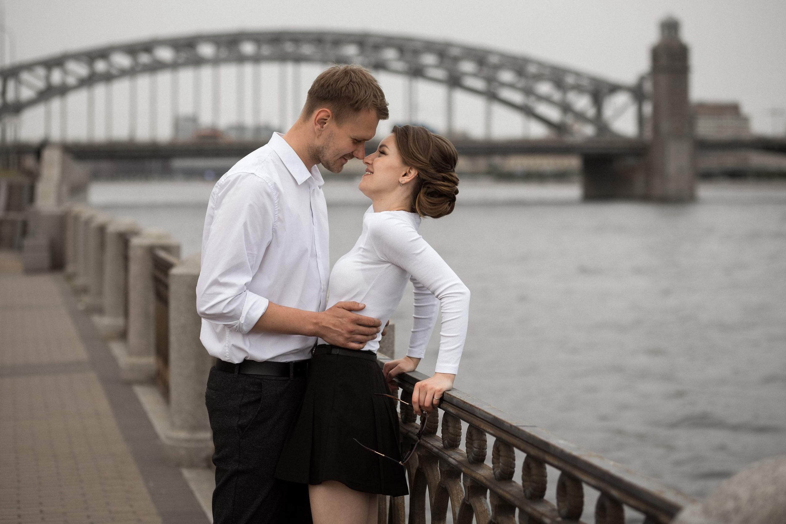 Лавстори в городе. Свадебный фотограф Игорь Брундасов 8PHOTO на свадьбу венчание загс СПб