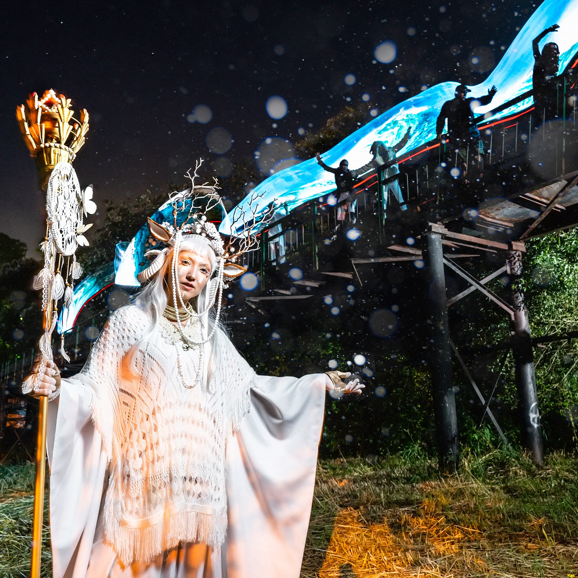 Творческая съемка с печатью светом. Фотограф в Москве Максим Быков