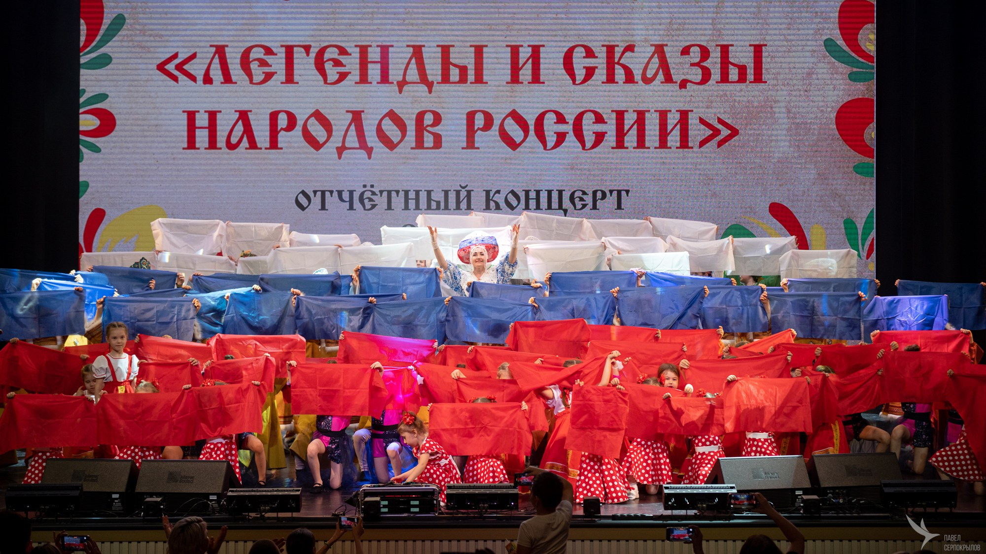 Отчетный концерт школы танцев «Танцевальный островок». Репортажный фотограф в Казани Павел Серпокрылов