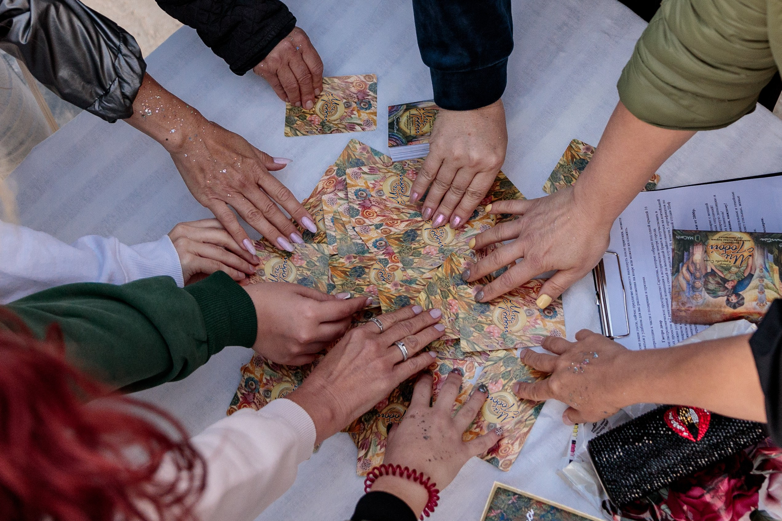 Йога на крыше манежа. Арт фотограф в Саратове, Александр Леонтьев