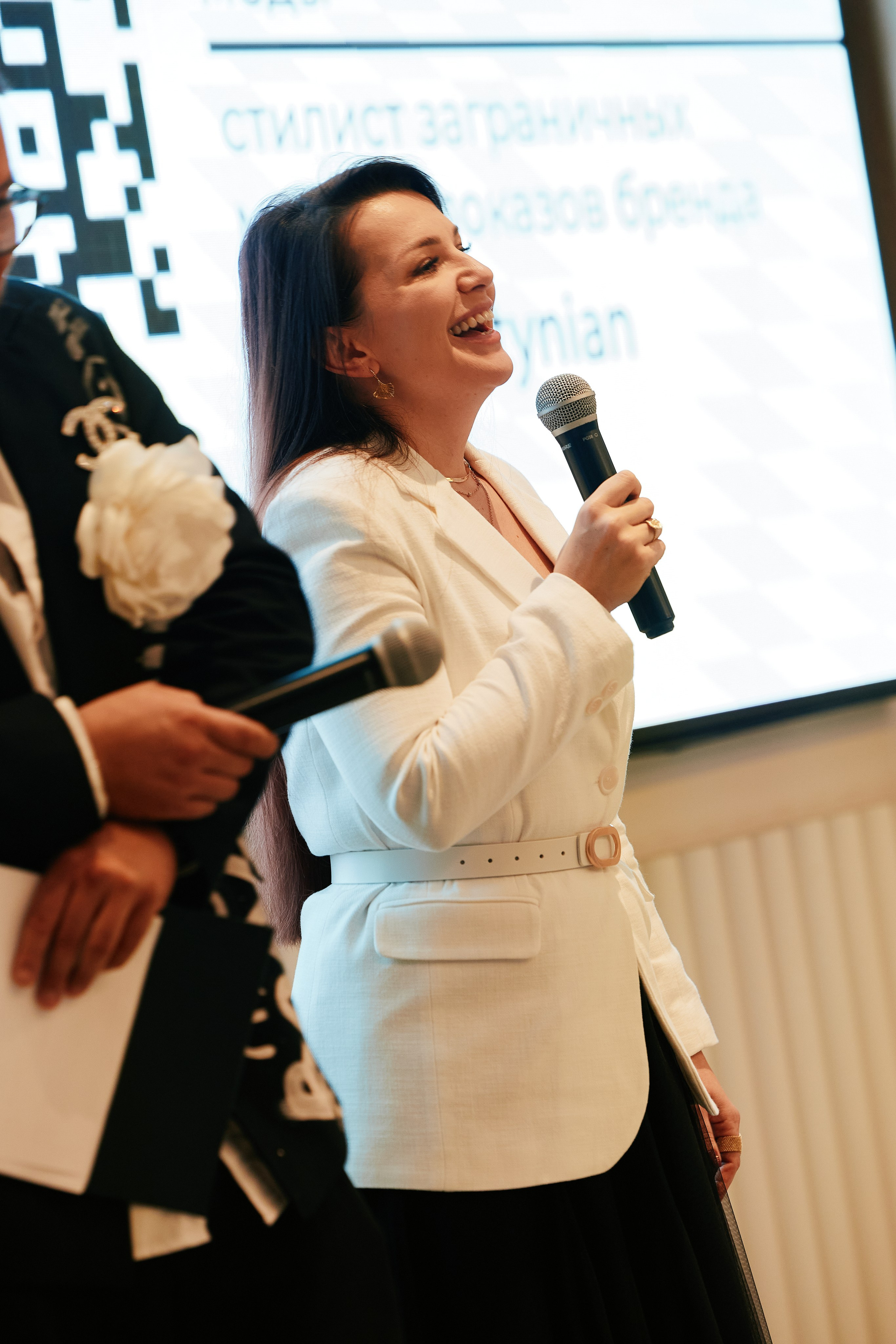 Современная женщина в Hilton 26.10. Свадебный репортажный фотограф краснодар максим дремов дрёмов фотосессия студия цена