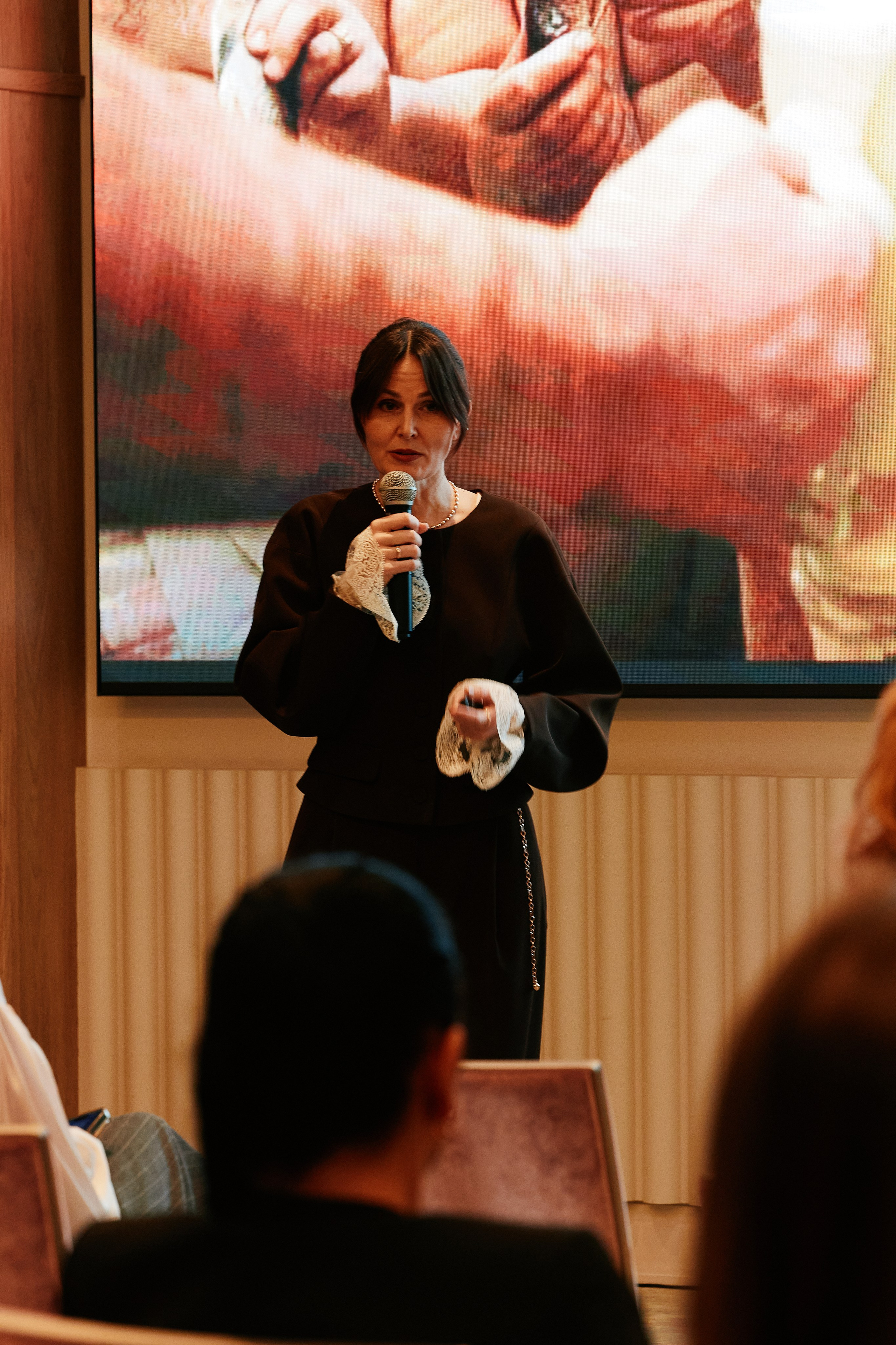 Современная женщина в Hilton 26.10. Свадебный репортажный фотограф краснодар максим дремов дрёмов фотосессия студия цена