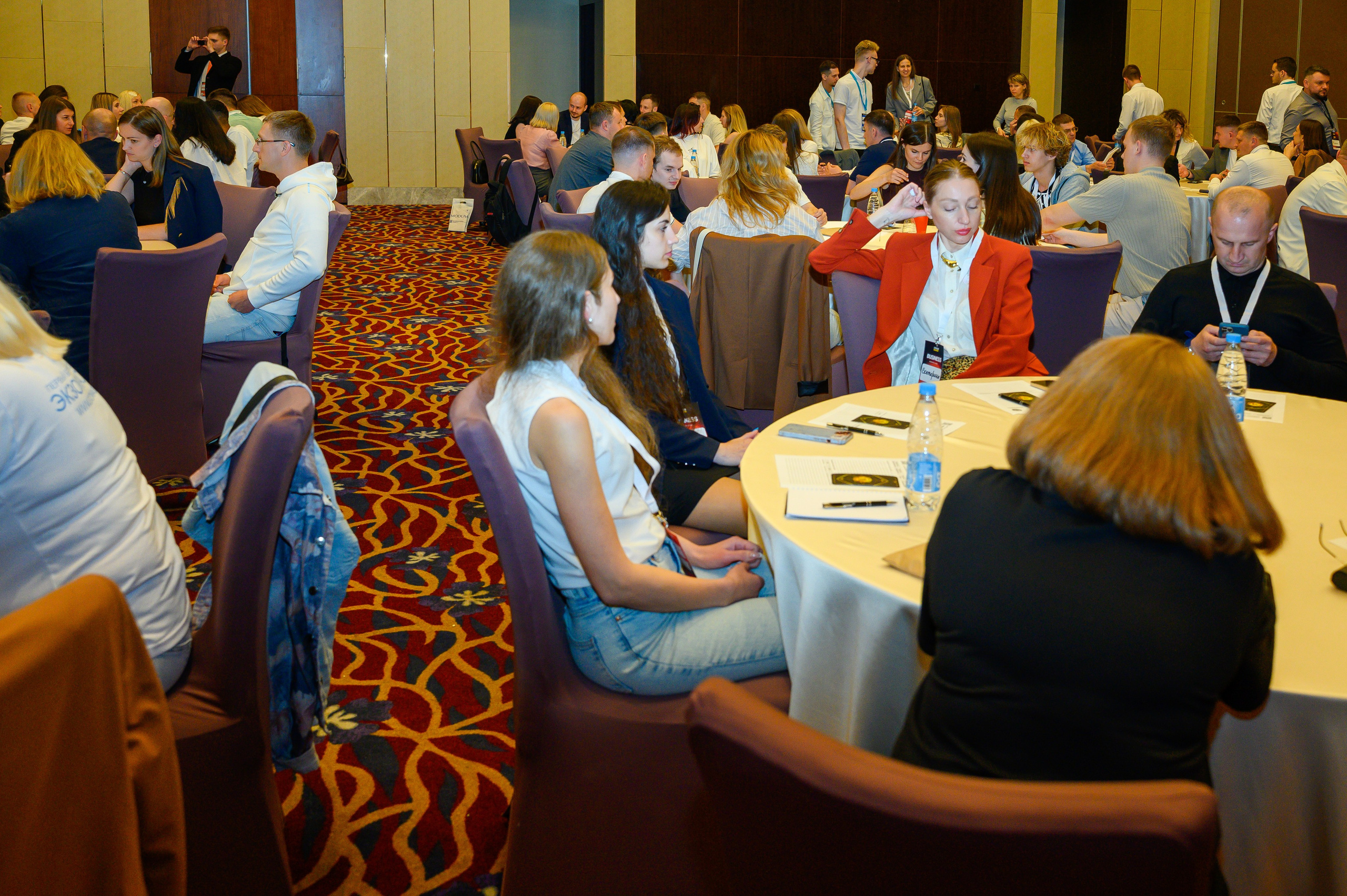 Репортажная съемка с открытия магазина. Фотоуслуги, услуги фотографа, фотографирование важных событий