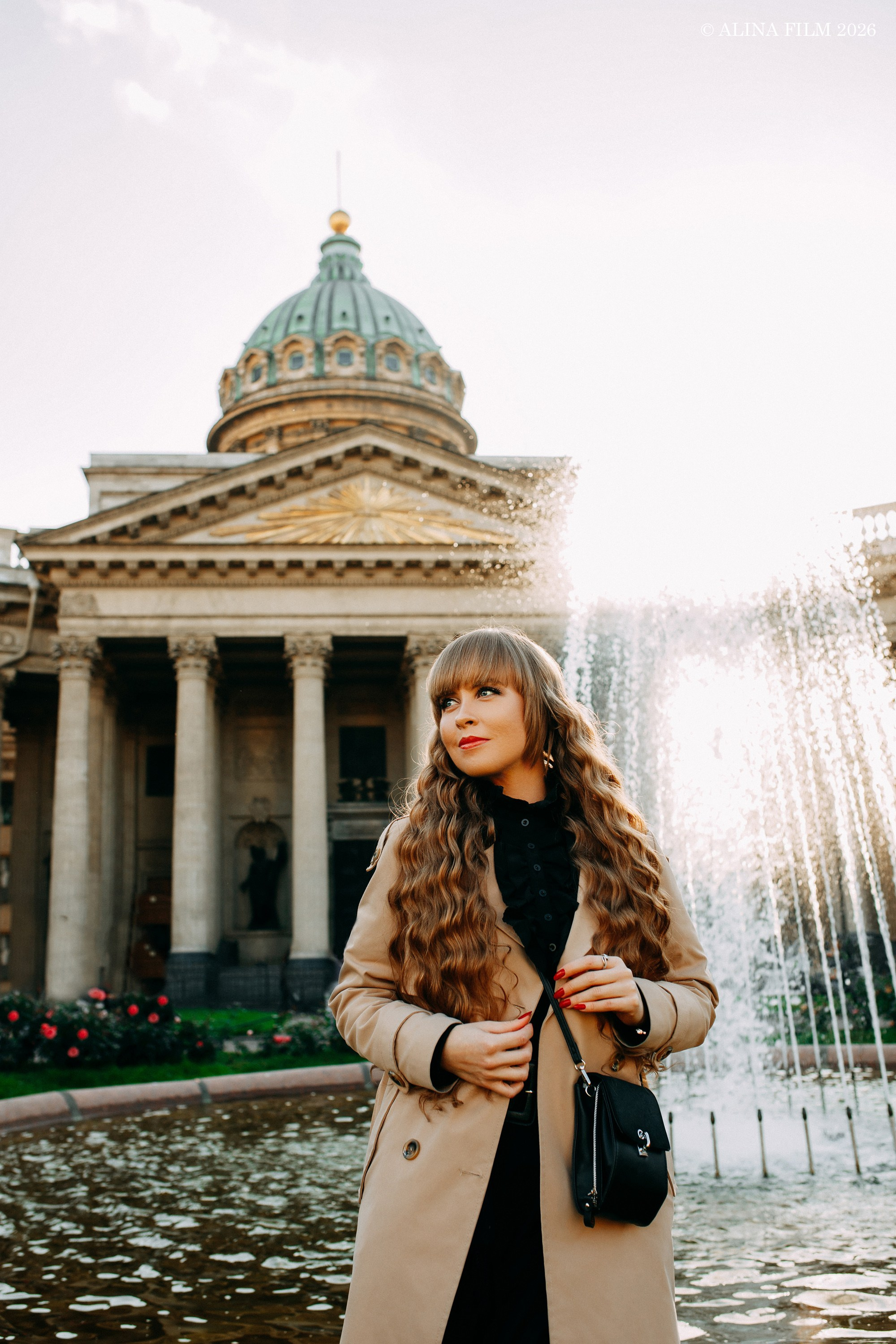 Фотопрогулка: Казанский собор, Банковский мост, Львиный мост, Мариинский театр. Фотограф в Санкт-Петербурге Alina Film