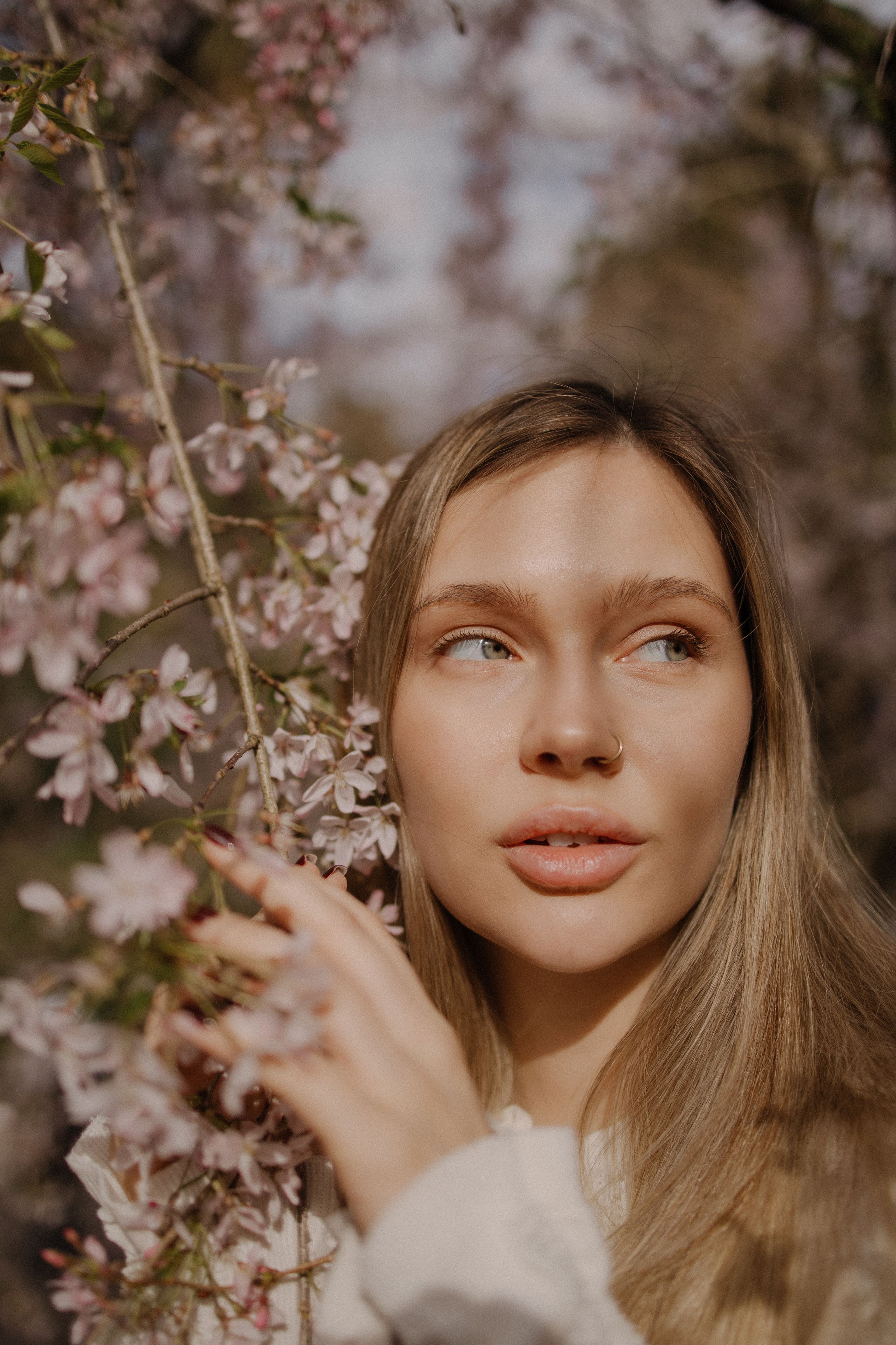 Света в сакуре. Фотограф Сочи Адлер Сириус Красная поляна Олеся Минив