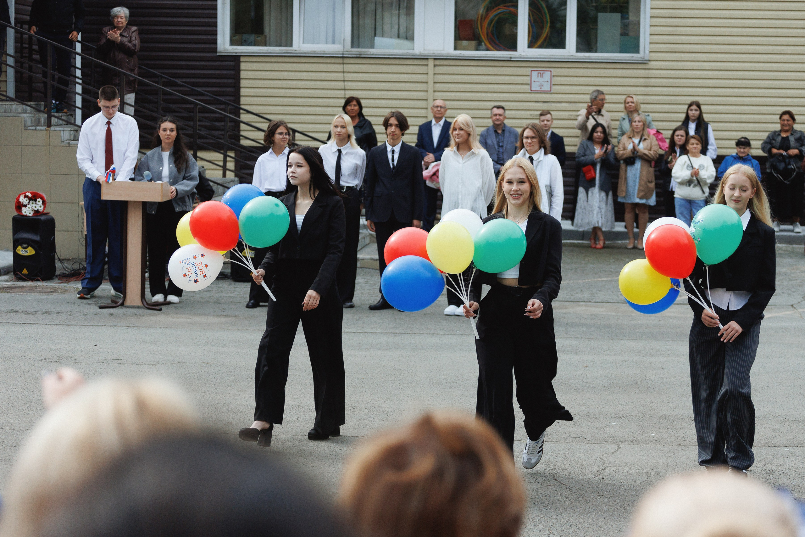 1 сентября лицей № 28. Фотомастерская Воробьевых